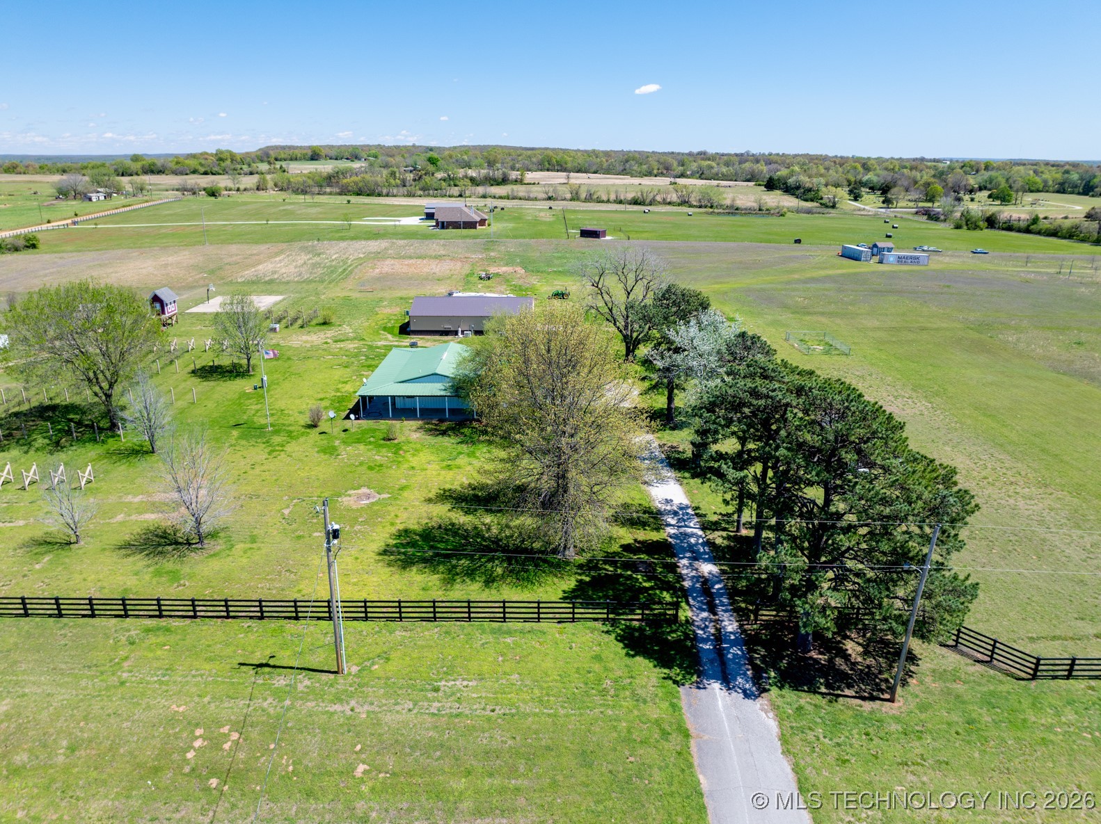 15400 S Highway 64 Property Photo 4