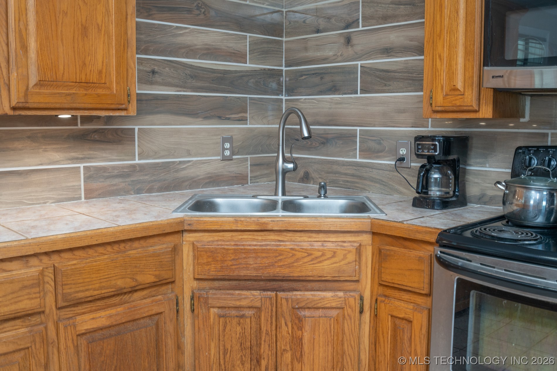 15400 S Highway 64 Property Photo 16