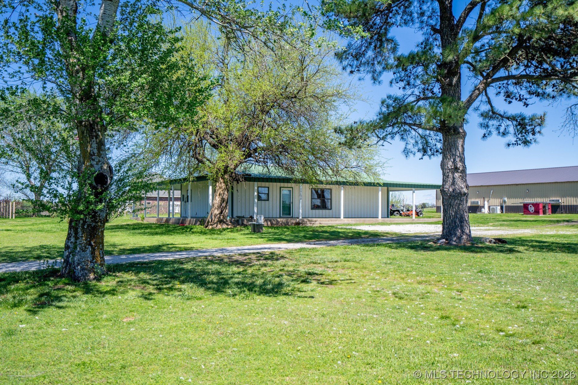 15400 S Highway 64 Property Photo 32