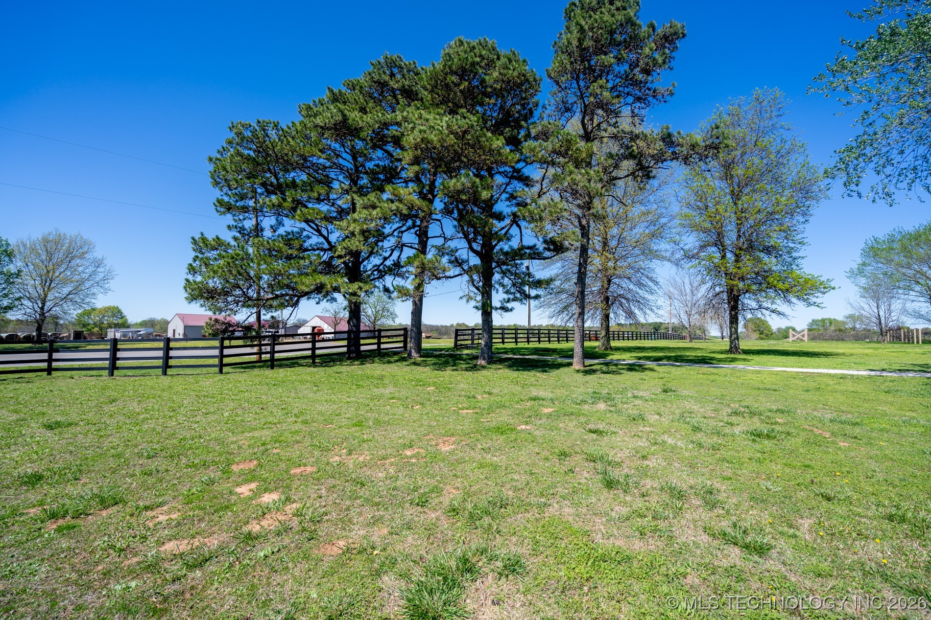 15400 S Highway 64 Property Photo 35