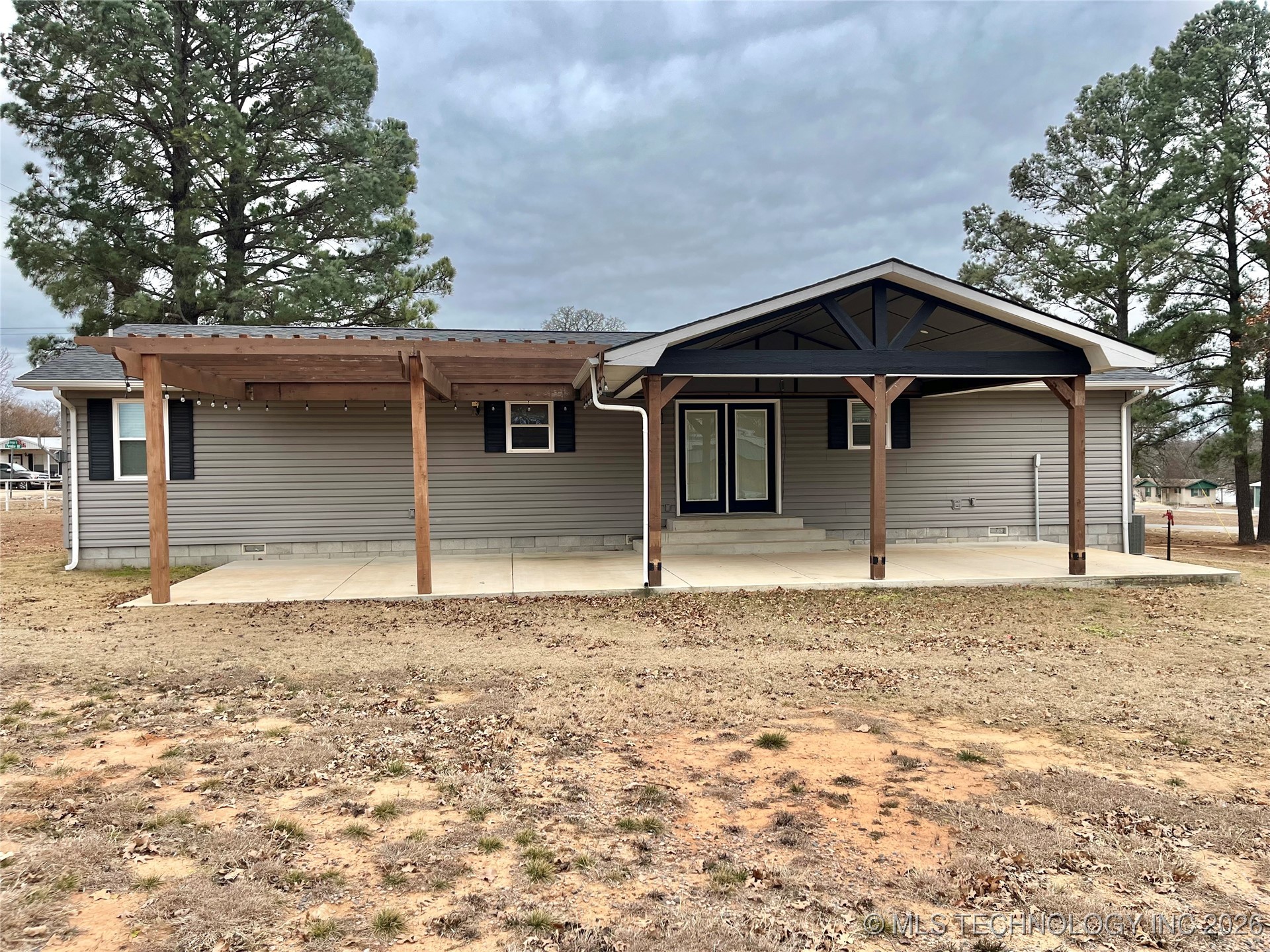 2163 Paradise Road Property Photo 2