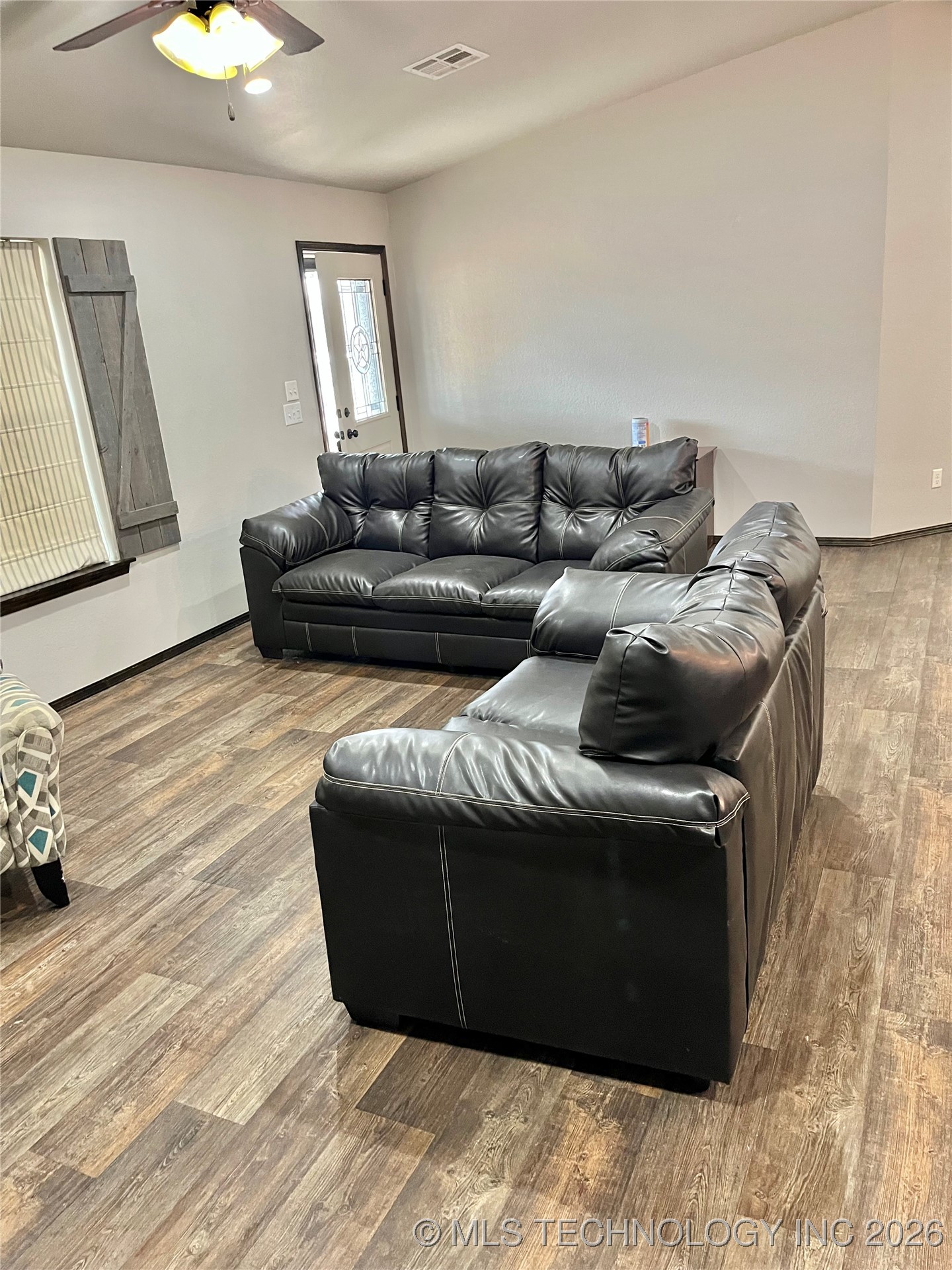 2163 Paradise Road Property Photo 4