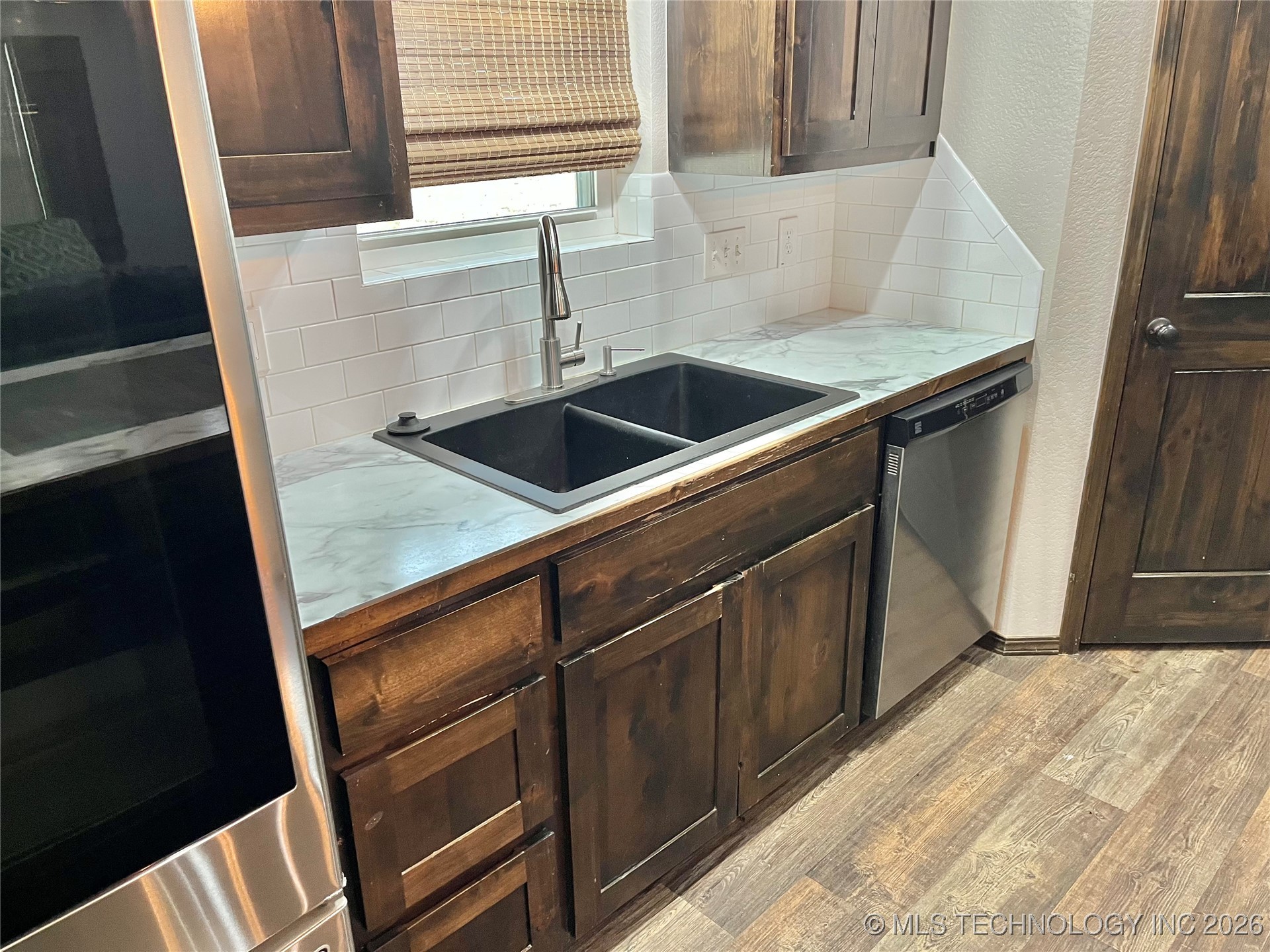 2163 Paradise Road Property Photo 7