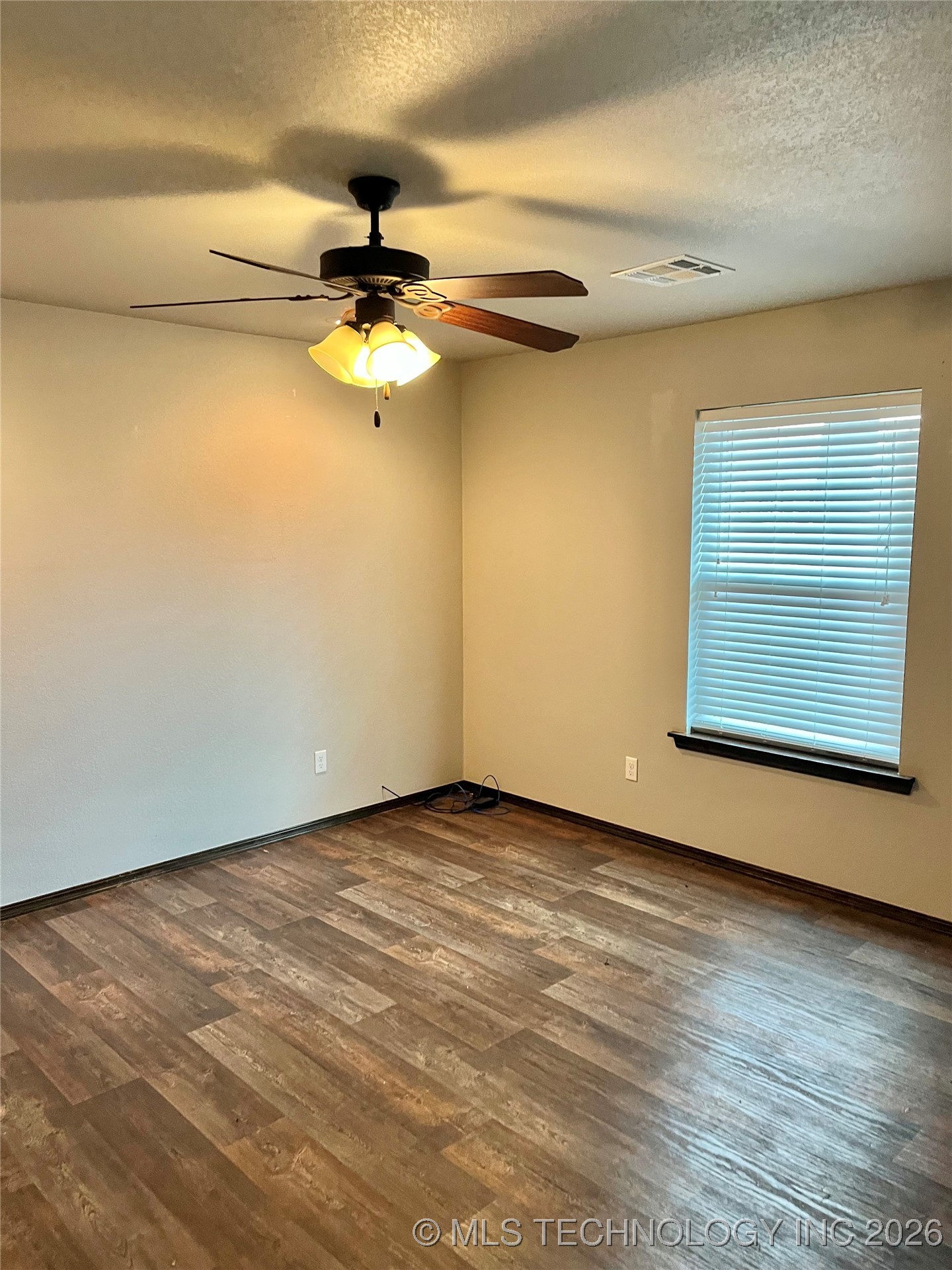 2163 Paradise Road Property Photo 10