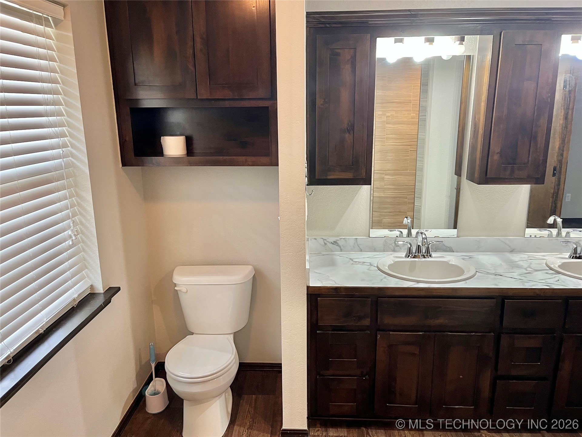 2163 Paradise Road Property Photo 11