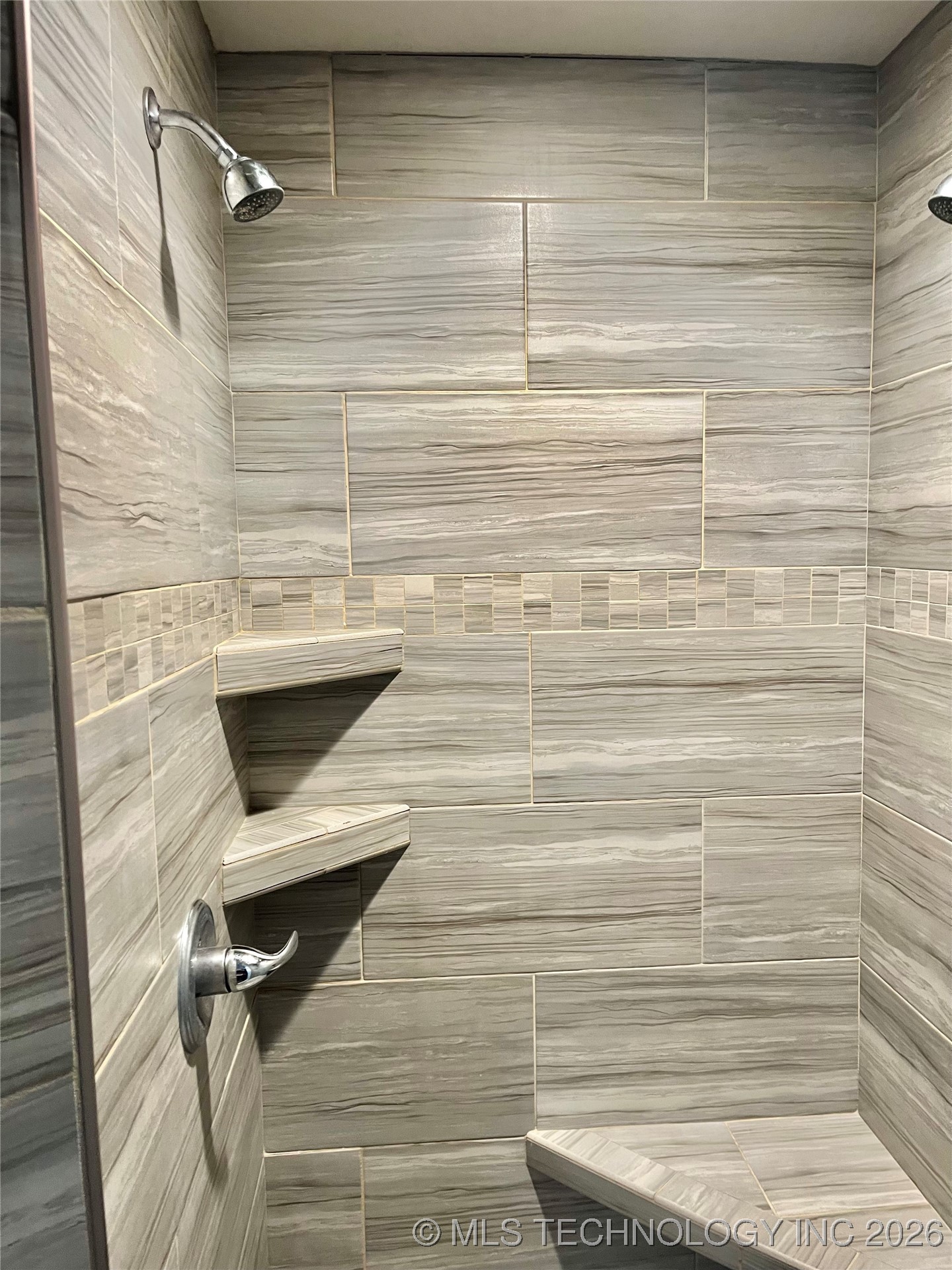 2163 Paradise Road Property Photo 12