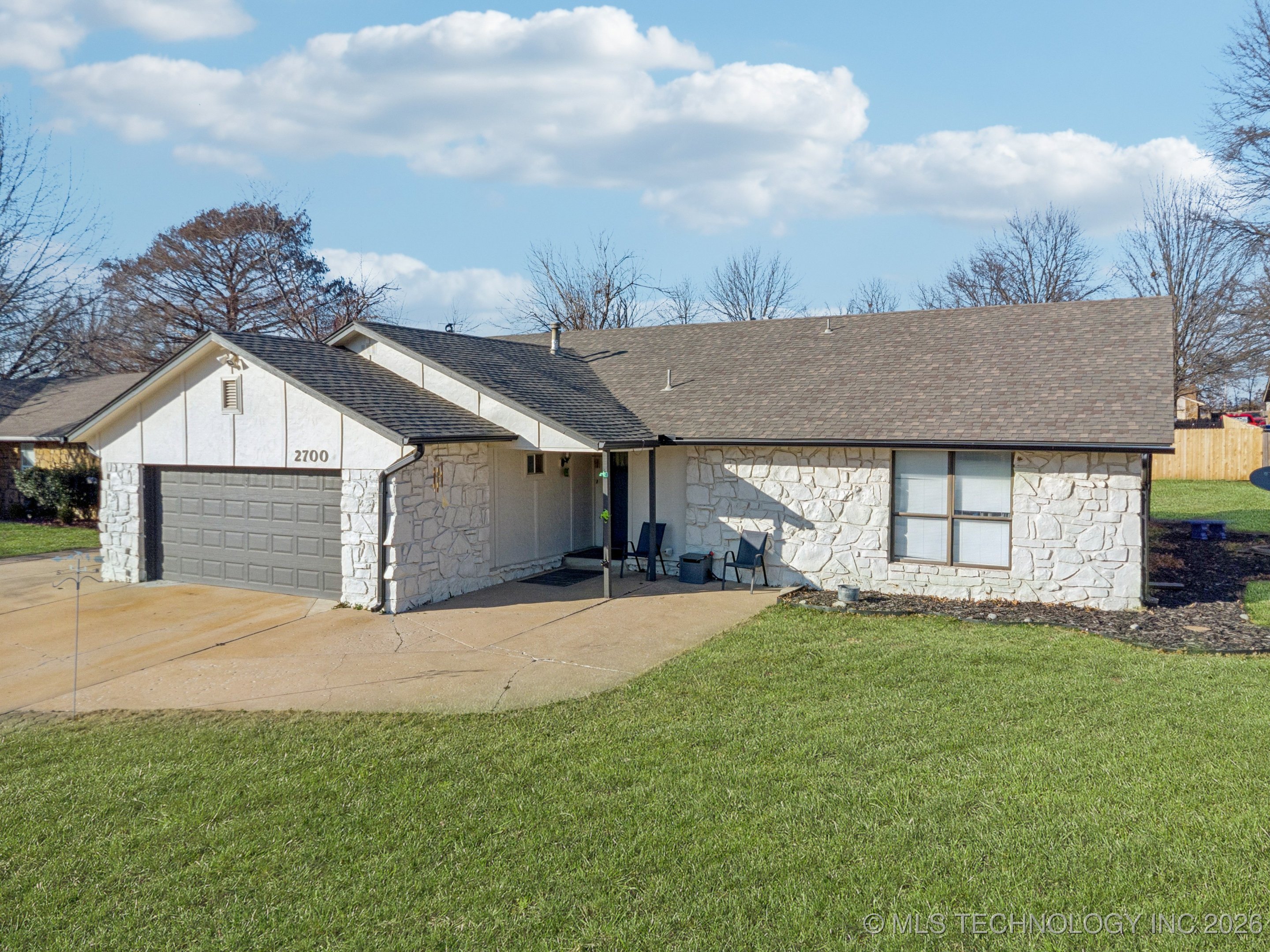 2700 E El Paso Street Property Photo 1