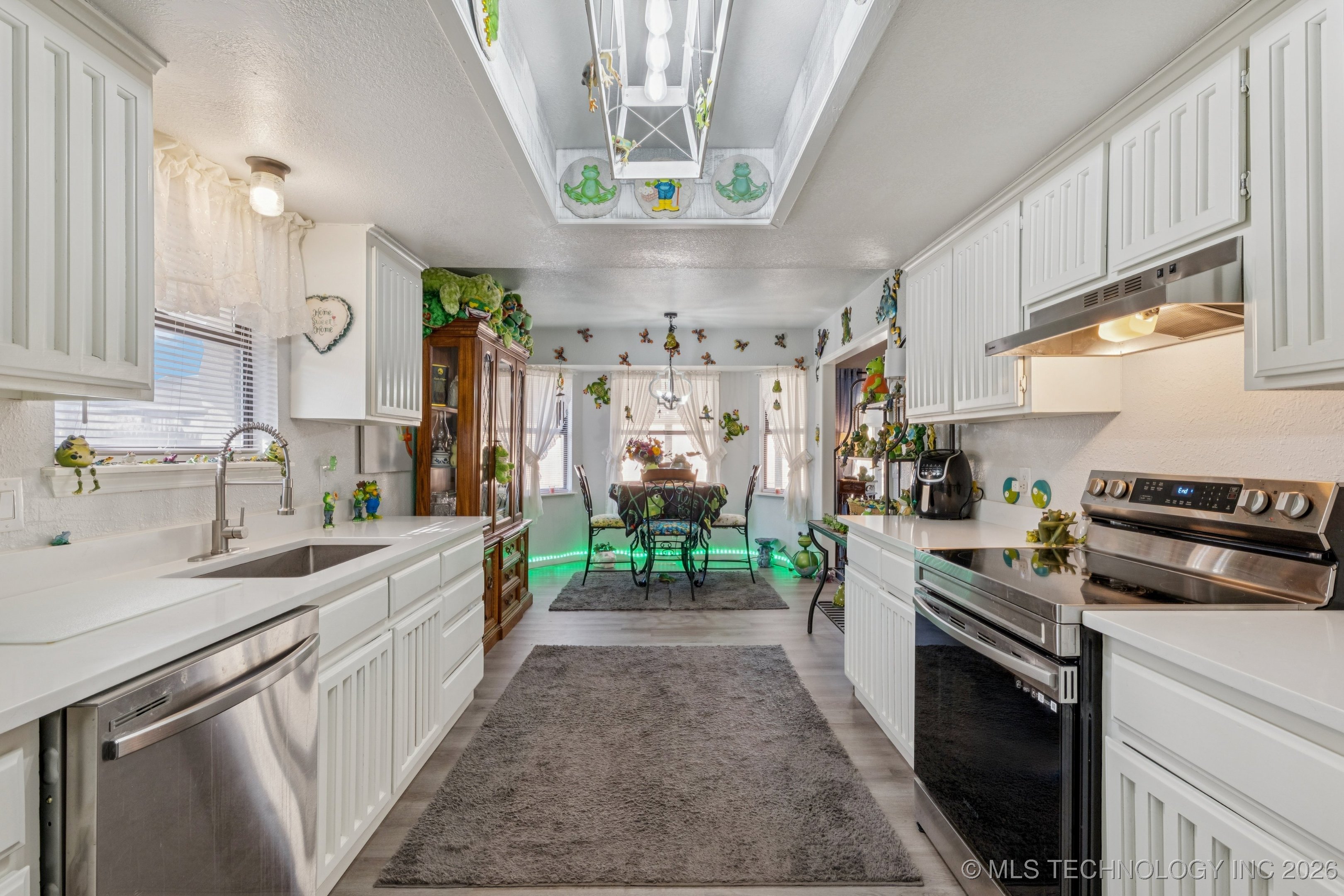 2700 E El Paso Street Property Photo 10