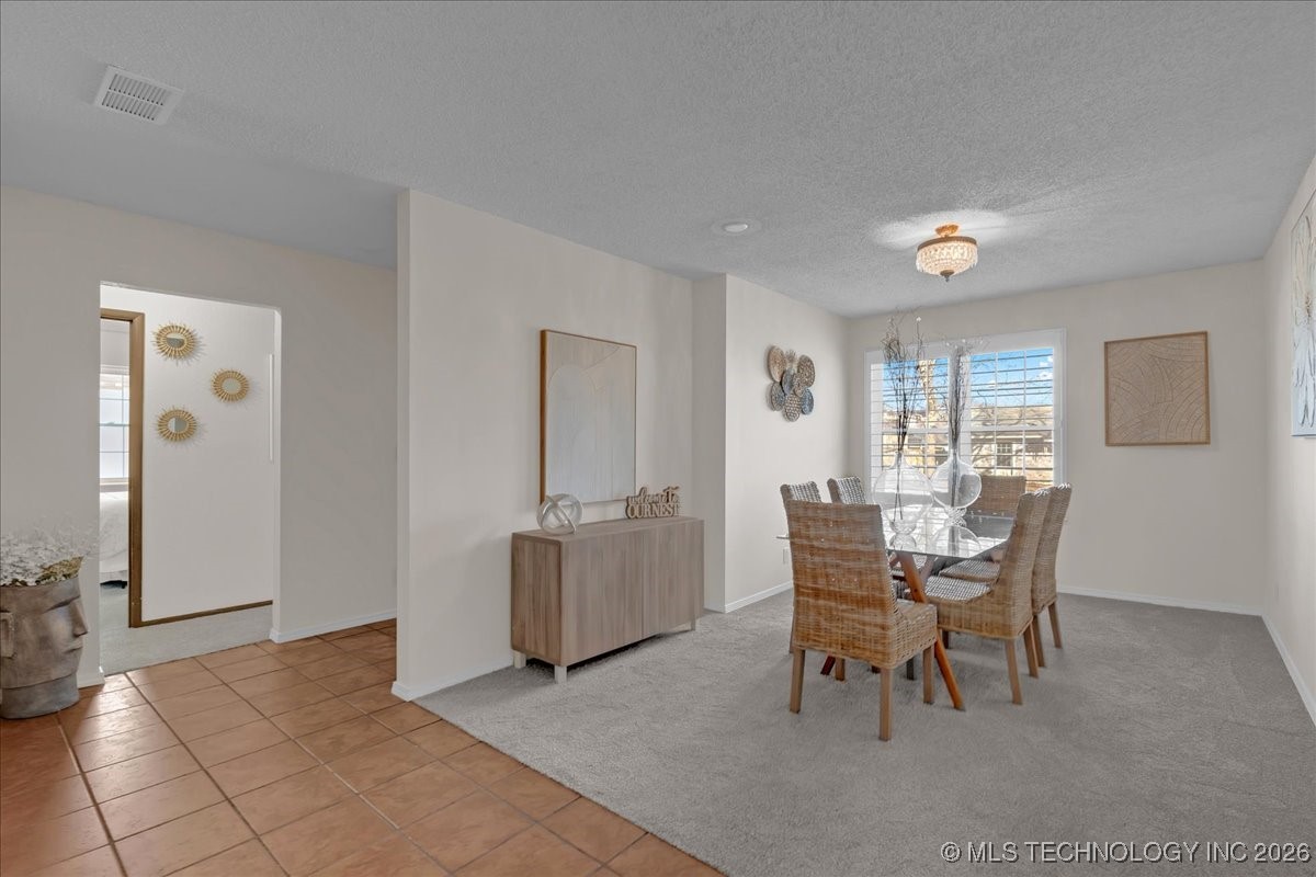 1122 E 144th Place Property Photo 8