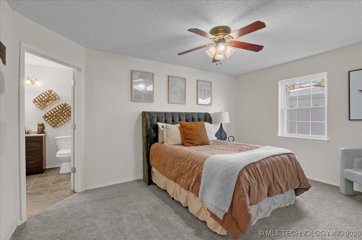 1122 E 144th Place Property Photo 13