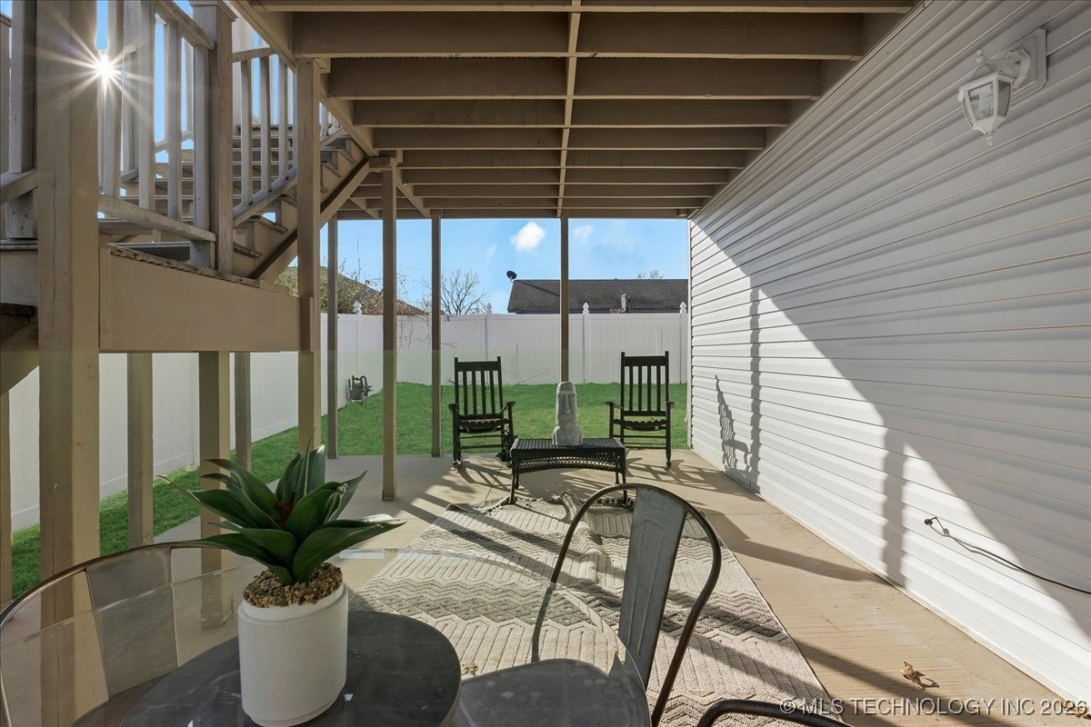 1122 E 144th Place Property Photo 53