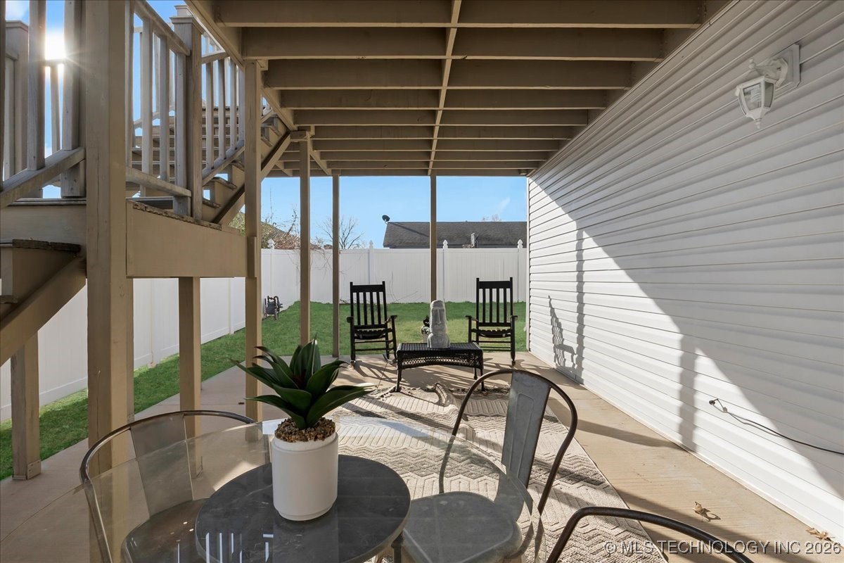 1122 E 144th Place Property Photo 54