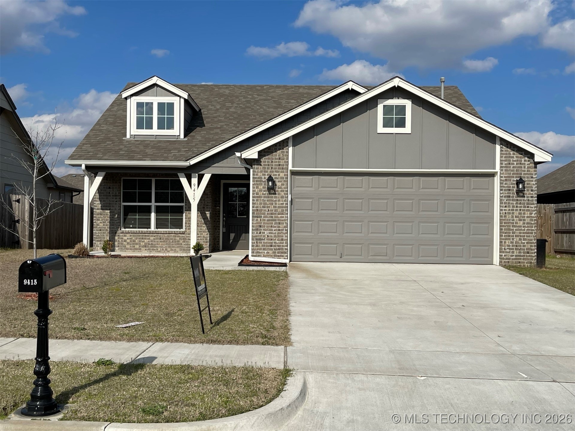 9415 E 132nd Place S Property Photo 1