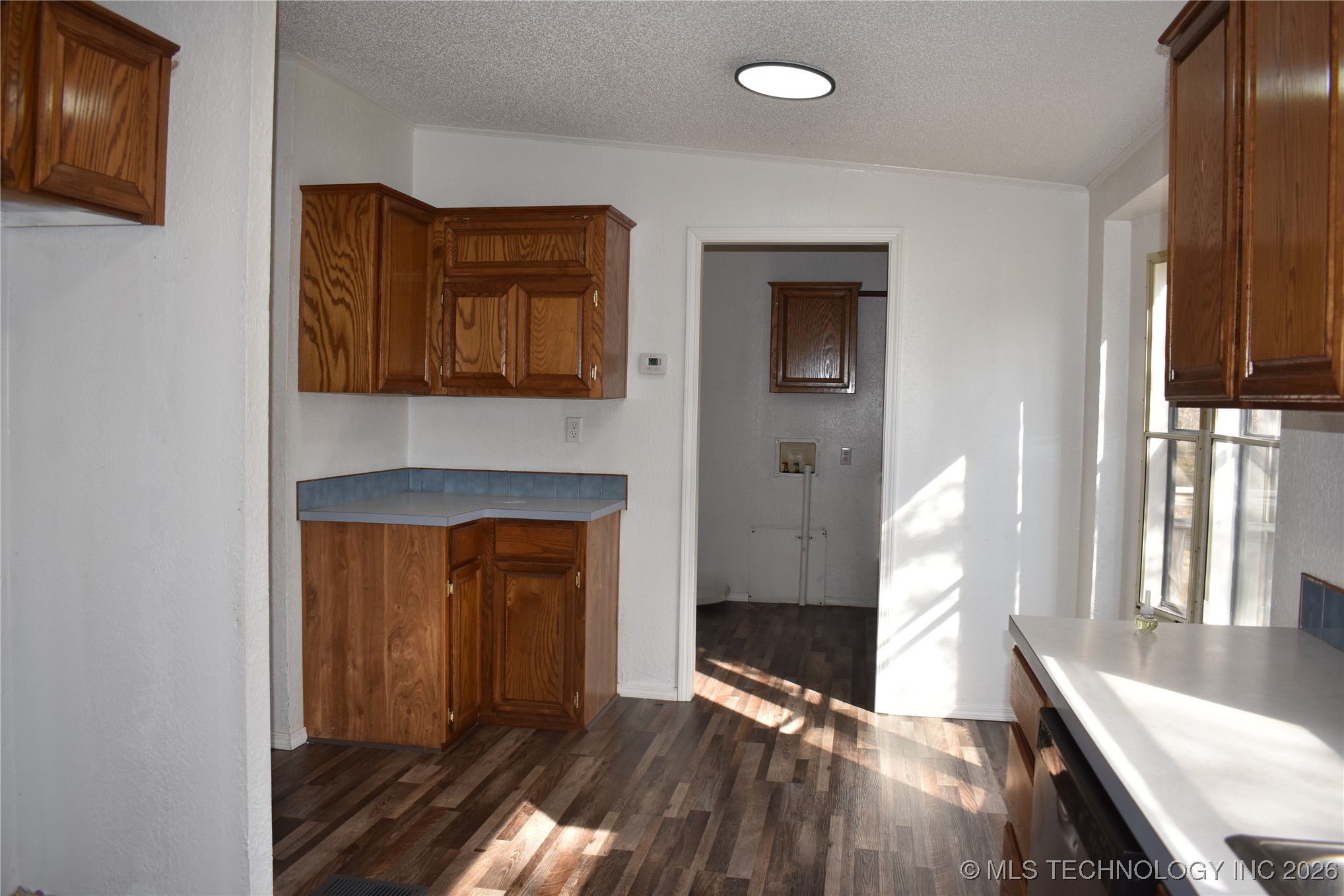 18998 W Woodhaven Drive Property Photo 12