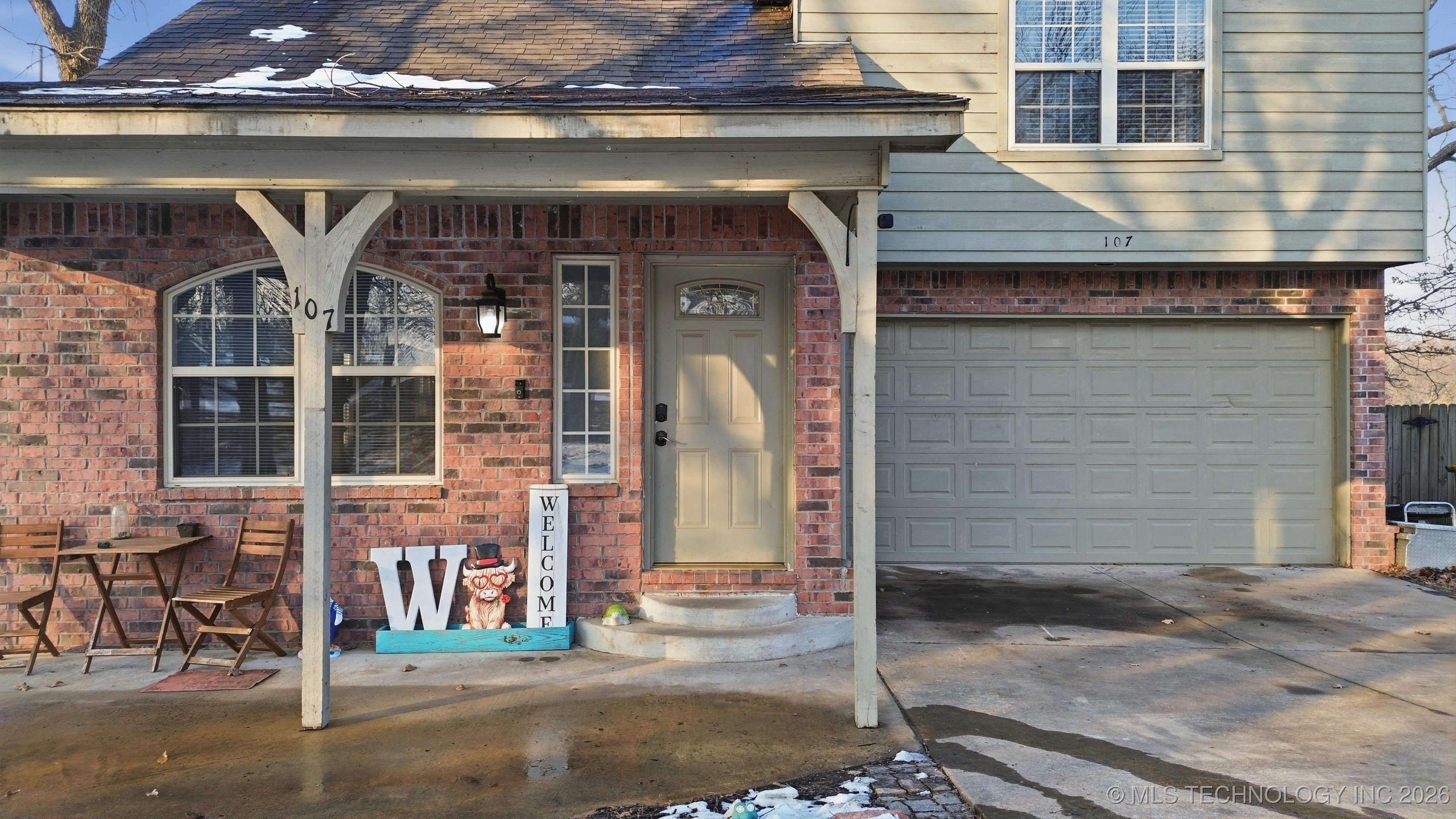 107 E 116th Place Property Photo 5