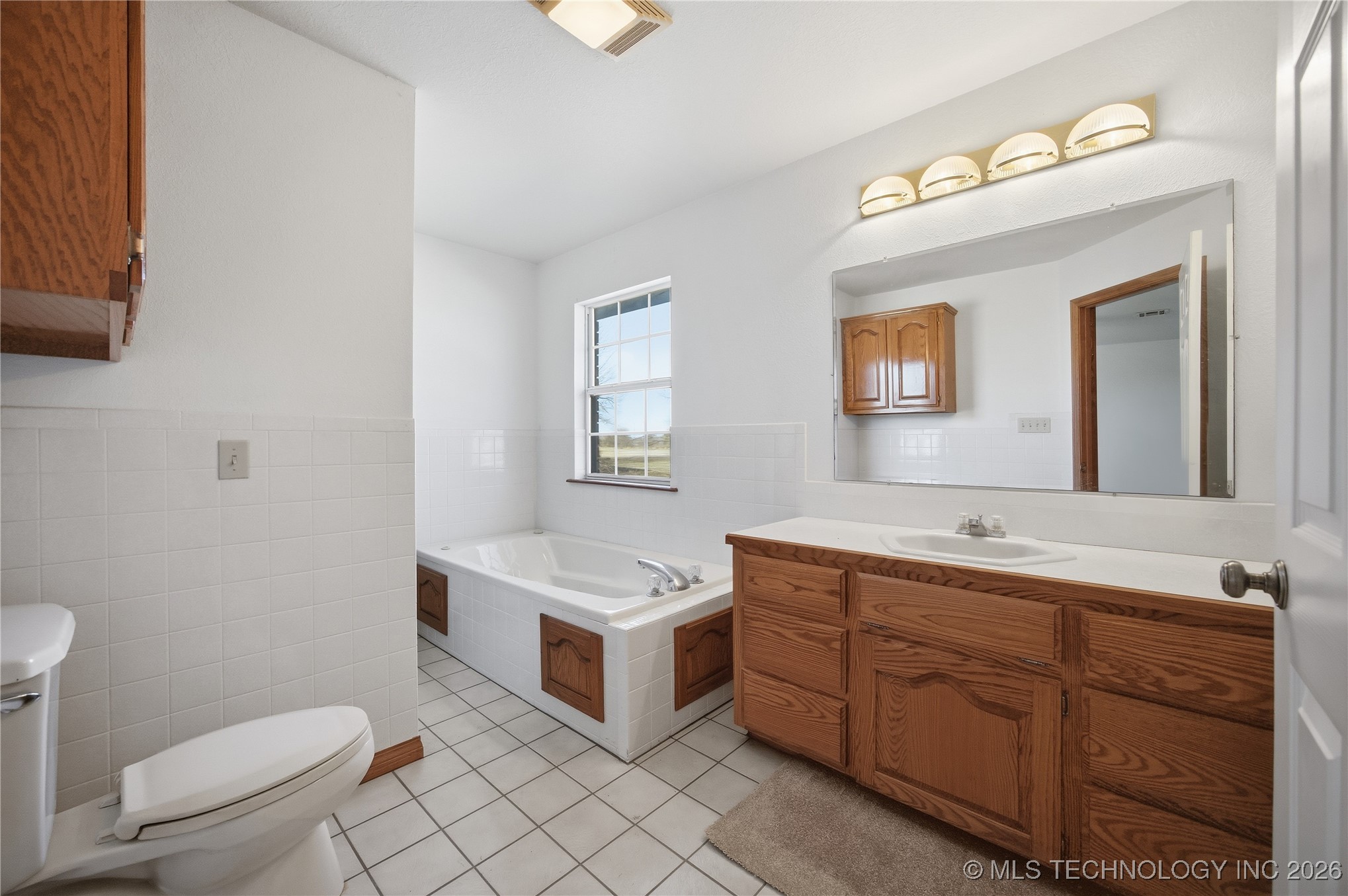 15315 N 247th Road Property Photo 17