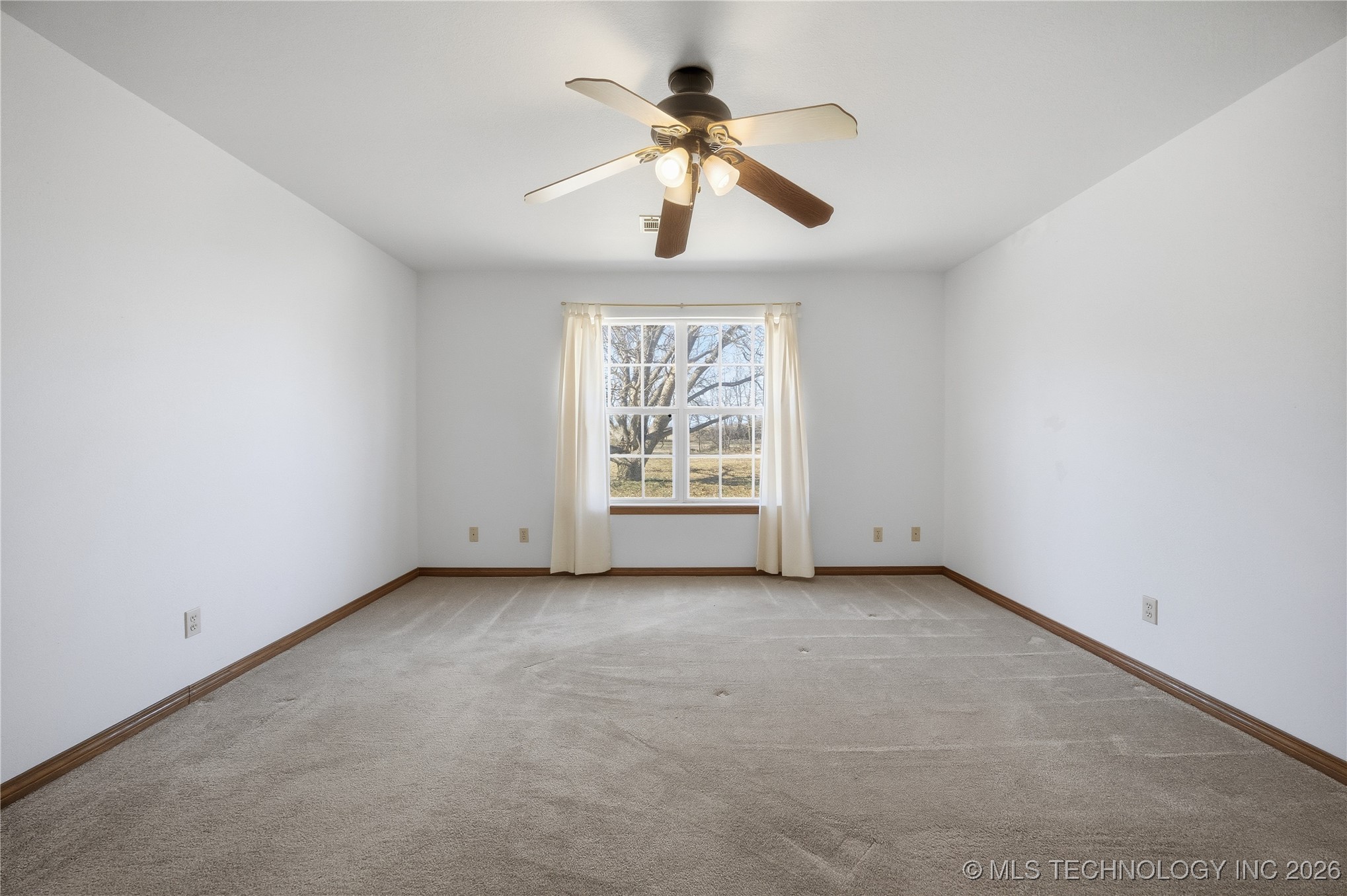 15315 N 247th Road Property Photo 19