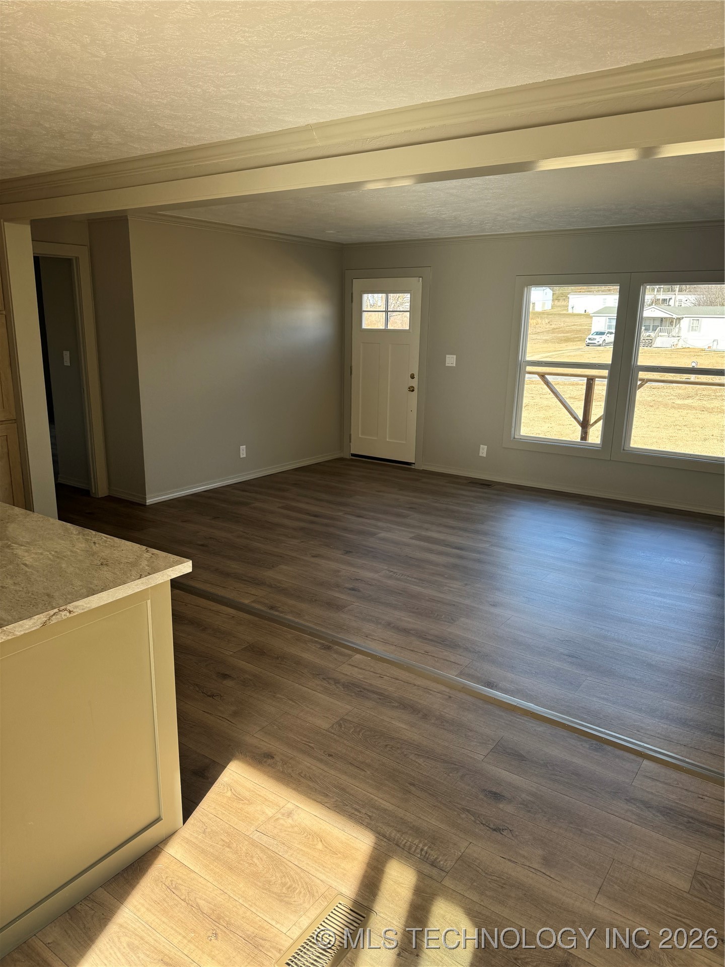 5501 E 81st Street N Property Photo 6