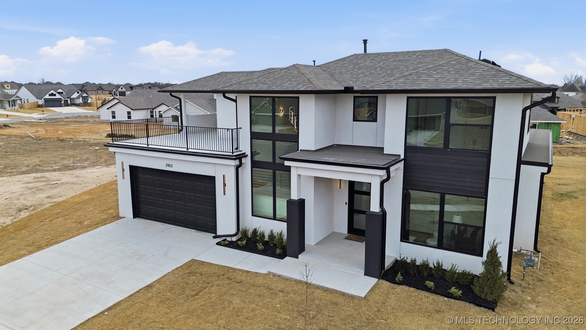 3903 W Ithica Court Property Photo 2