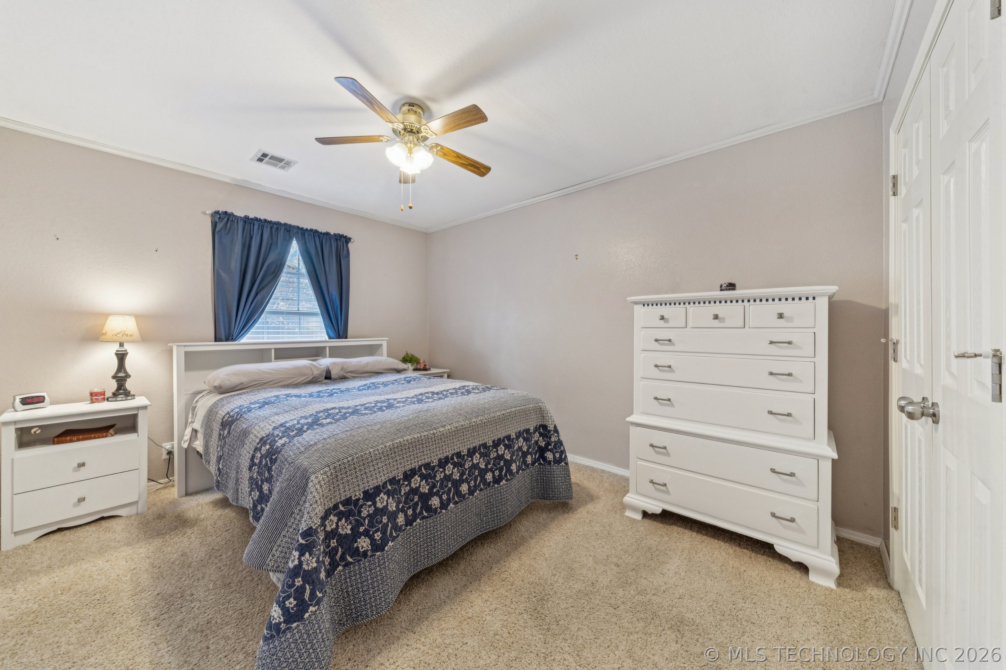 8108 S Juniper Avenue Property Photo 25