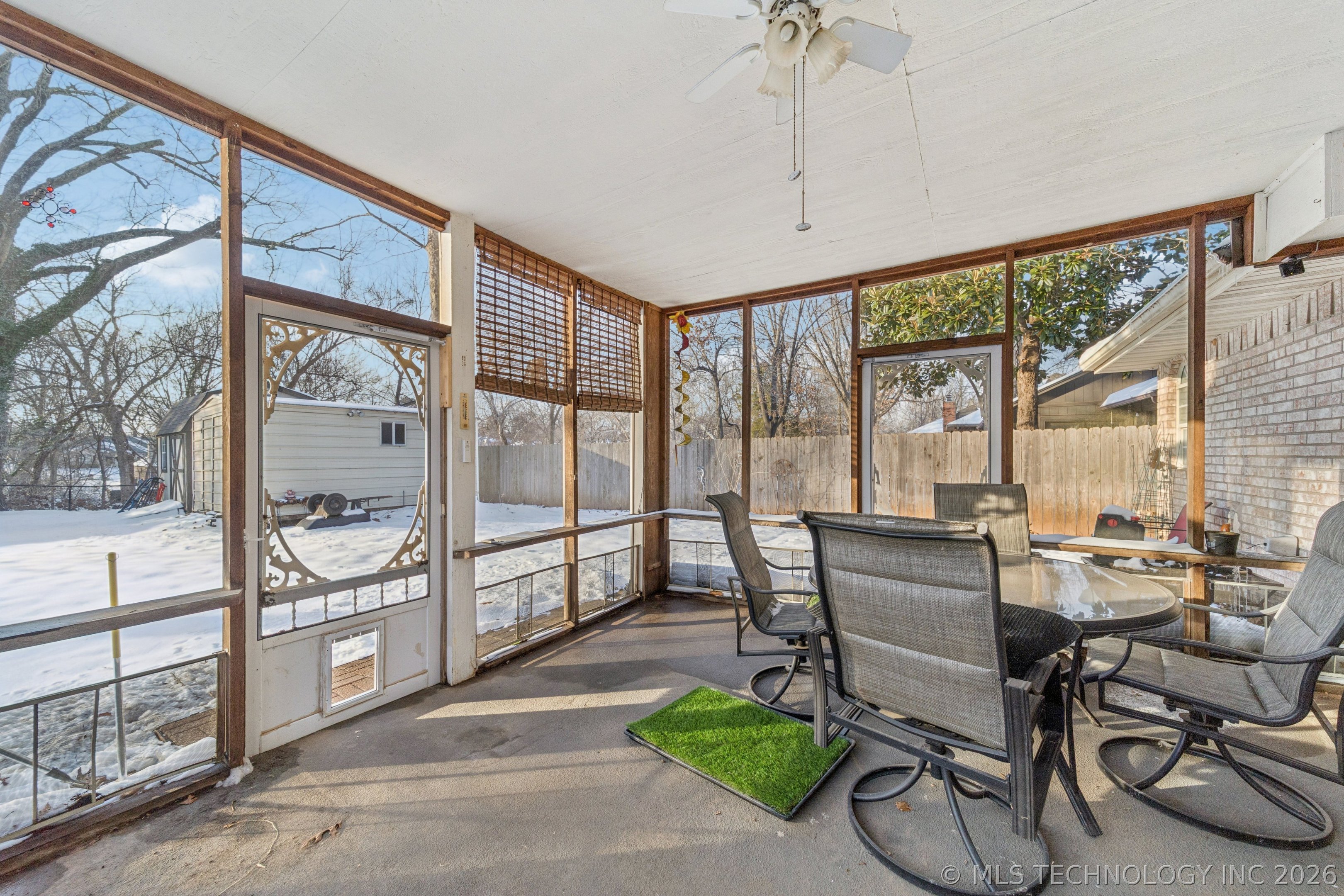 8108 S Juniper Avenue Property Photo 27