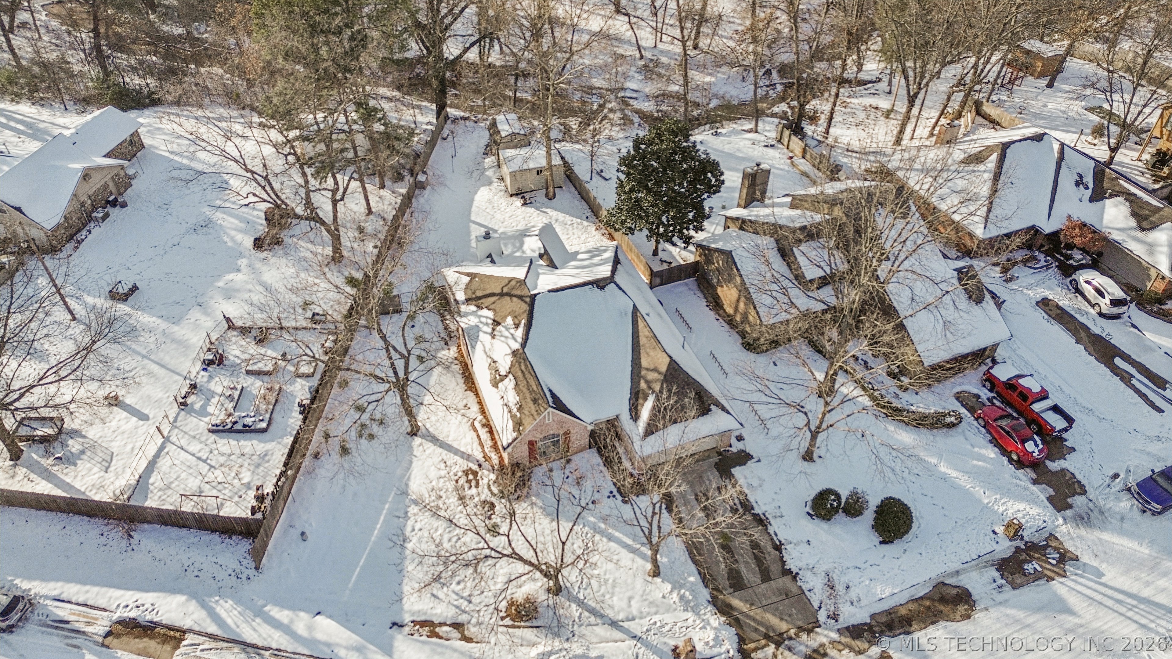 8108 S Juniper Avenue Property Photo 35