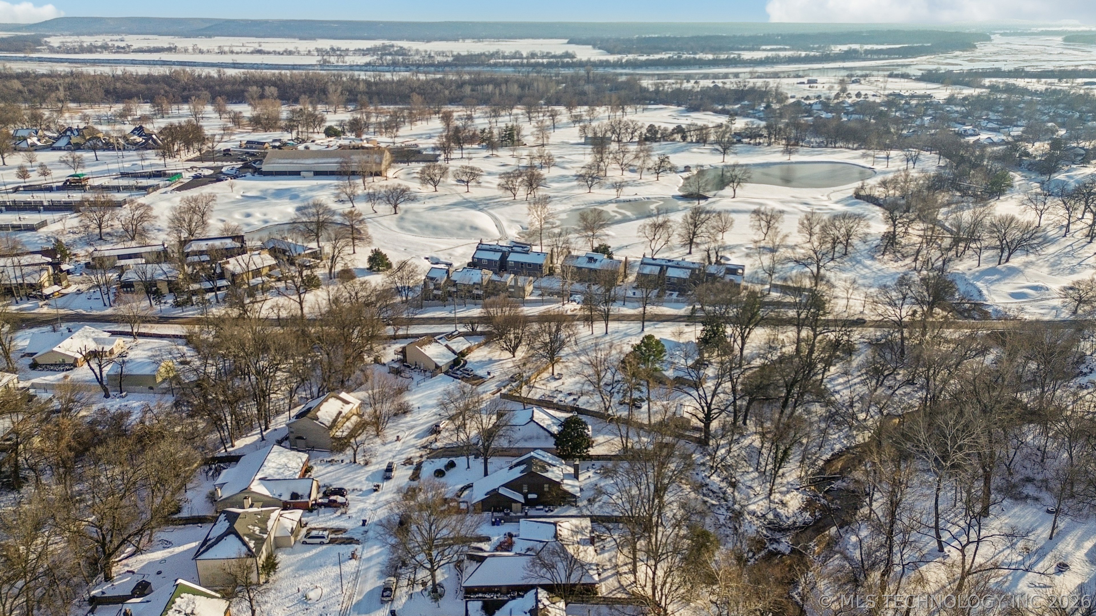 8108 S Juniper Avenue Property Photo 36