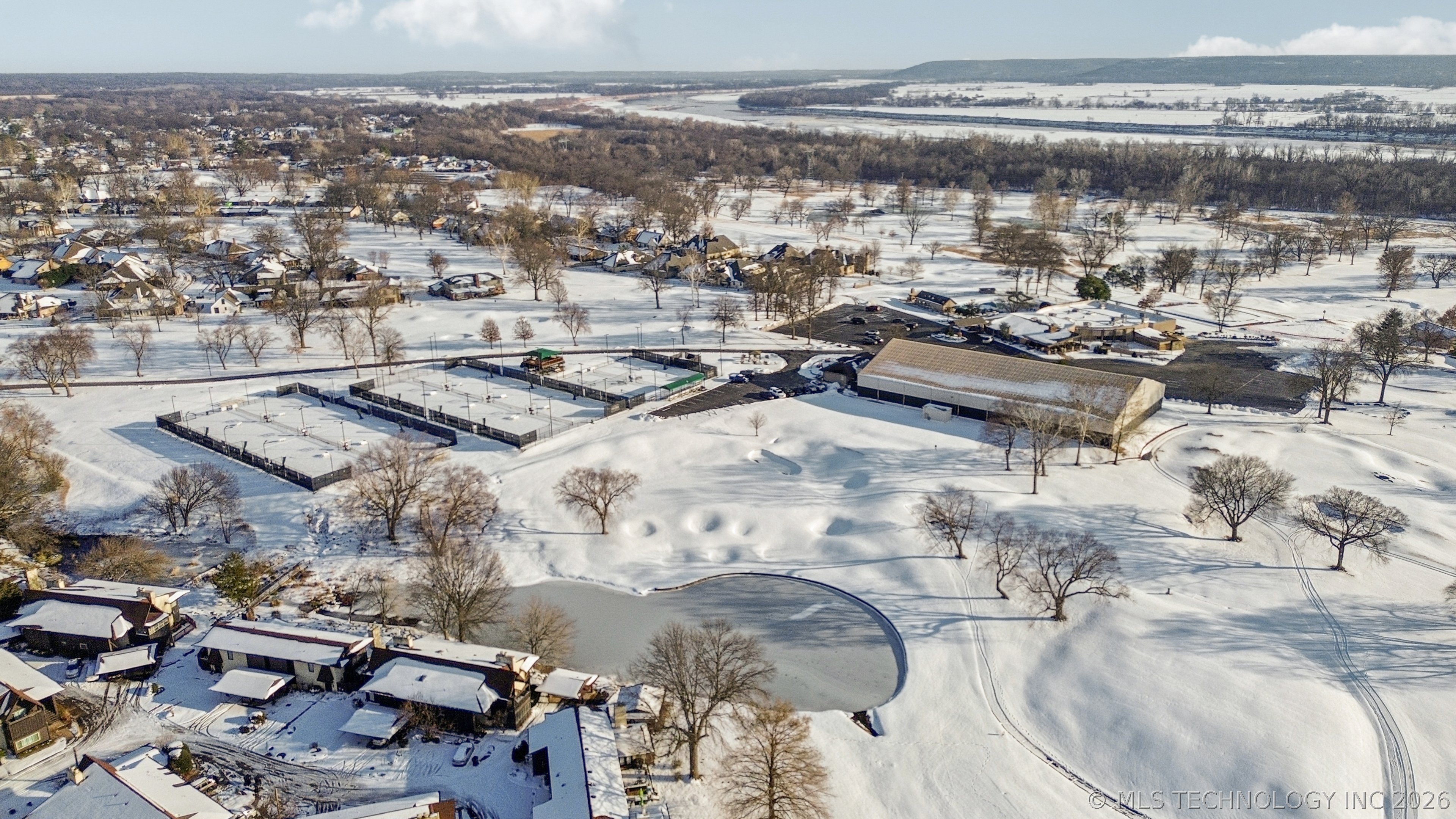 8108 S Juniper Avenue Property Photo 37