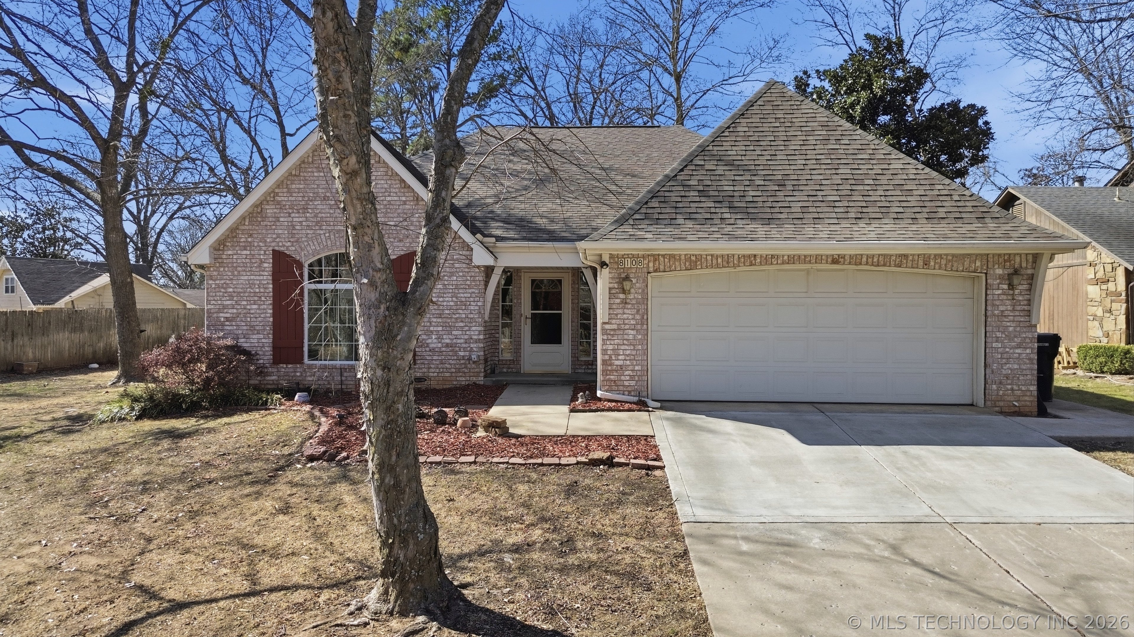 8108 S Juniper Avenue Property Photo 40