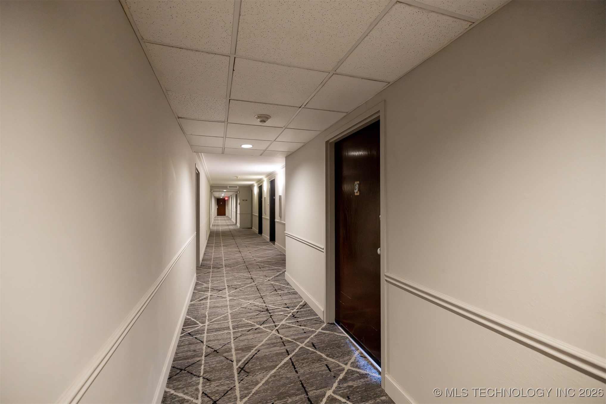 450 W 7th Street 1101 Property Photo 7