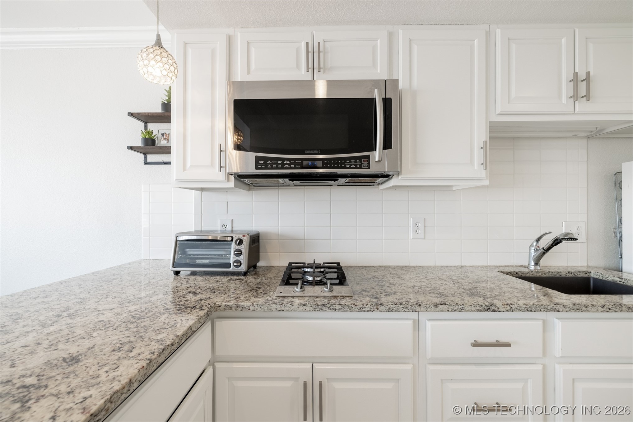 450 W 7th Street 1101 Property Photo 13