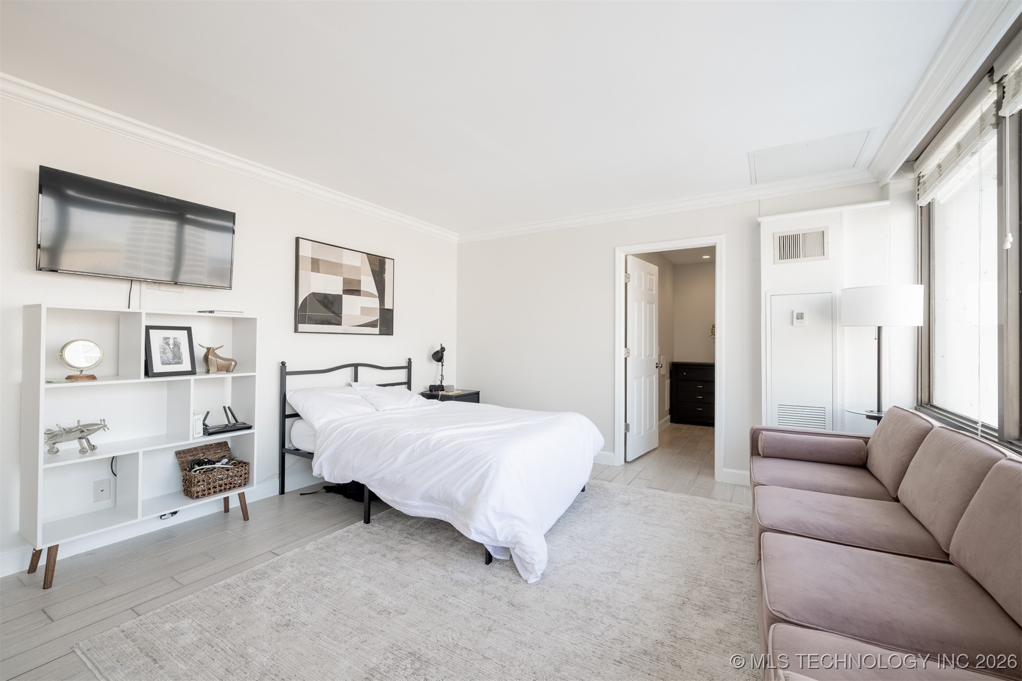 450 W 7th Street 1101 Property Photo 19