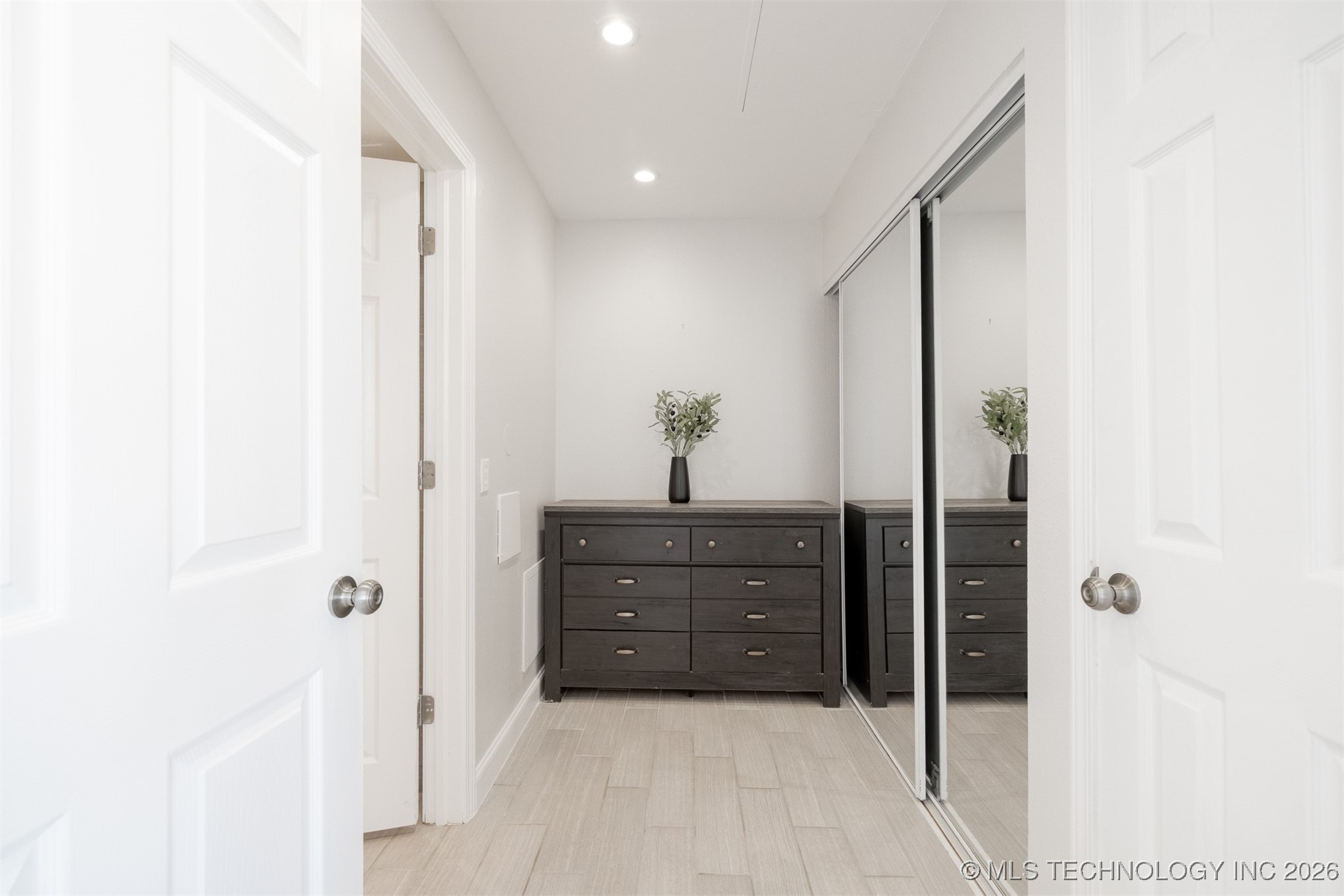 450 W 7th Street 1101 Property Photo 20