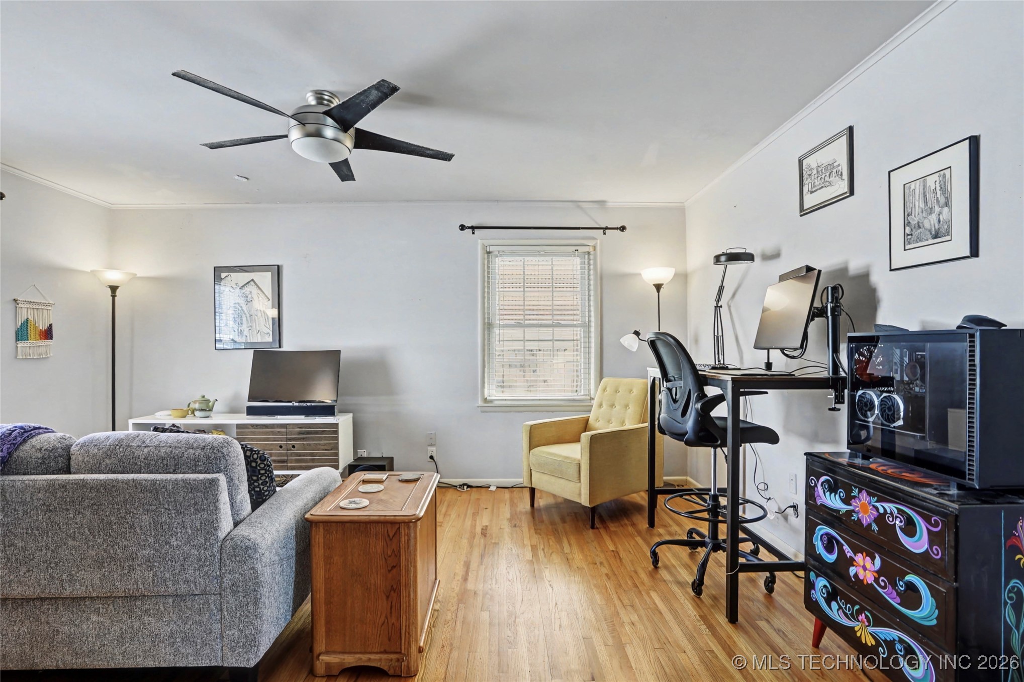 5334 E 27th Place Property Photo 4