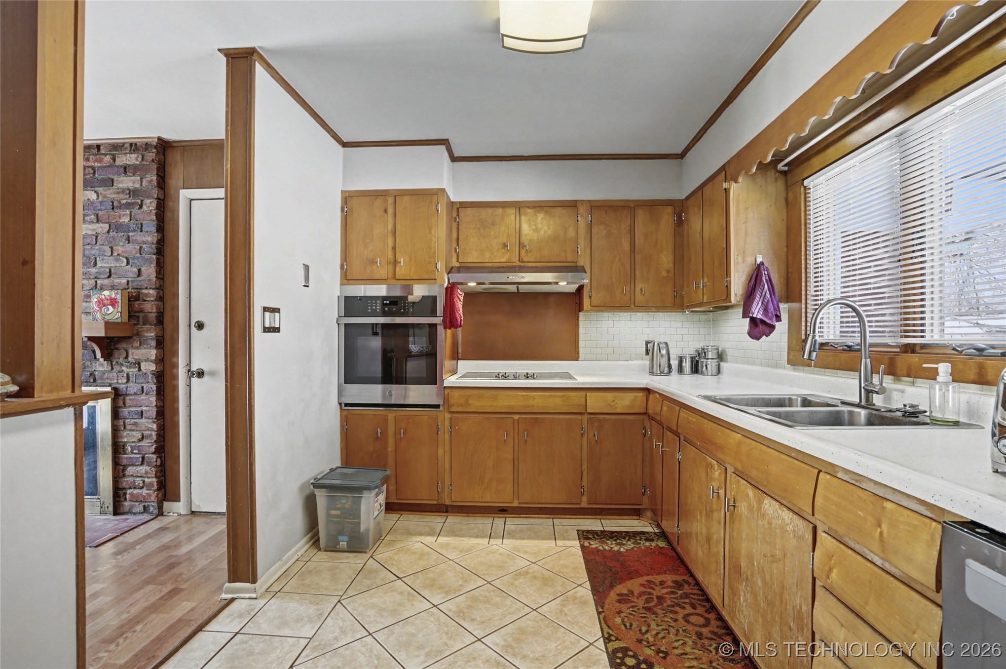 5334 E 27th Place Property Photo 13