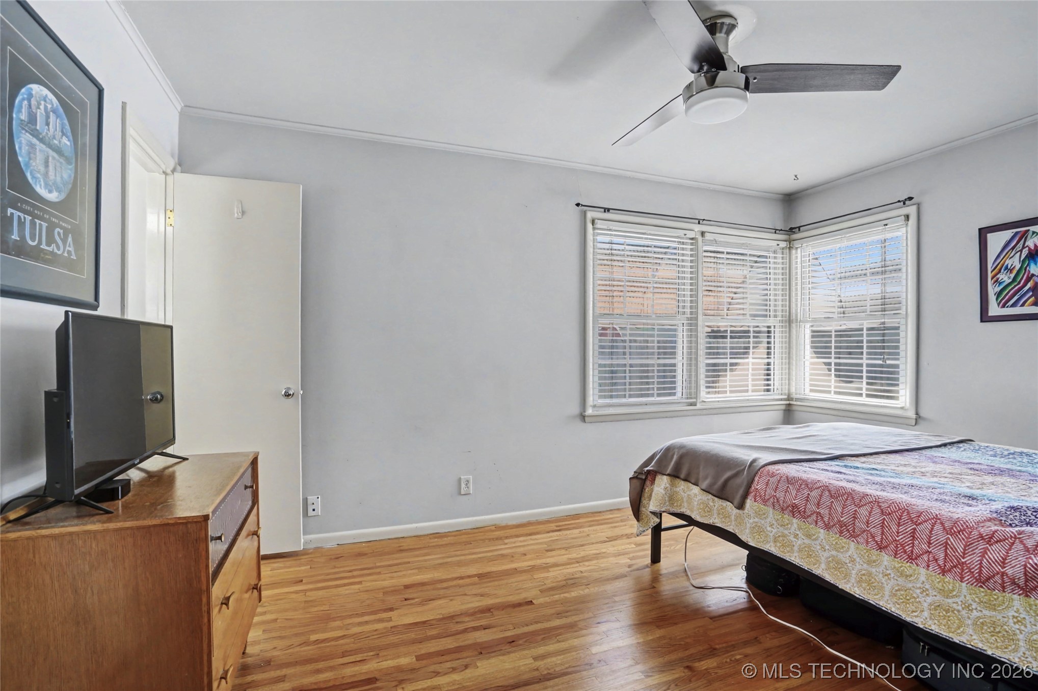 5334 E 27th Place Property Photo 15