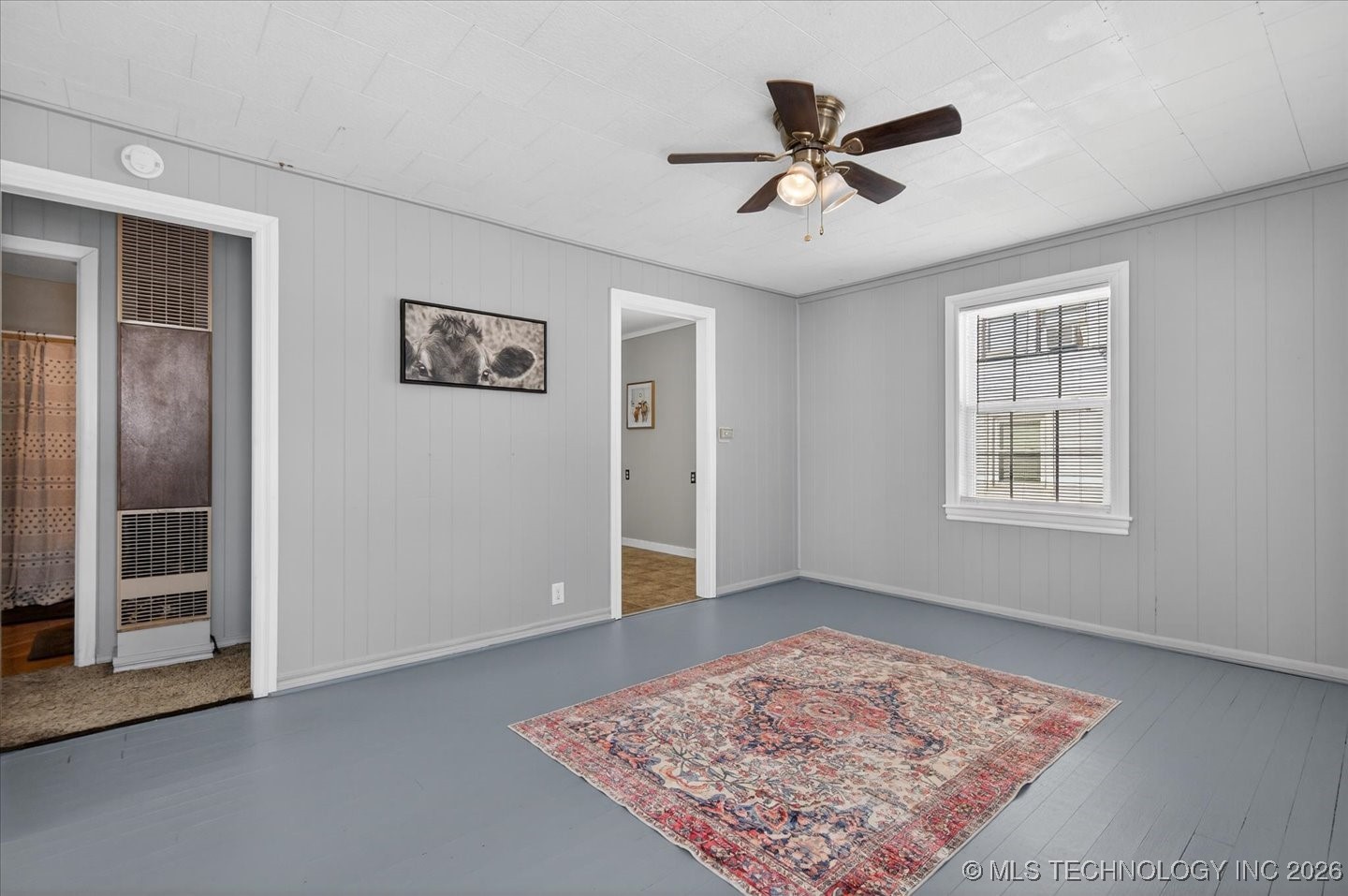 1635 S Maple Avenue Property Photo 4