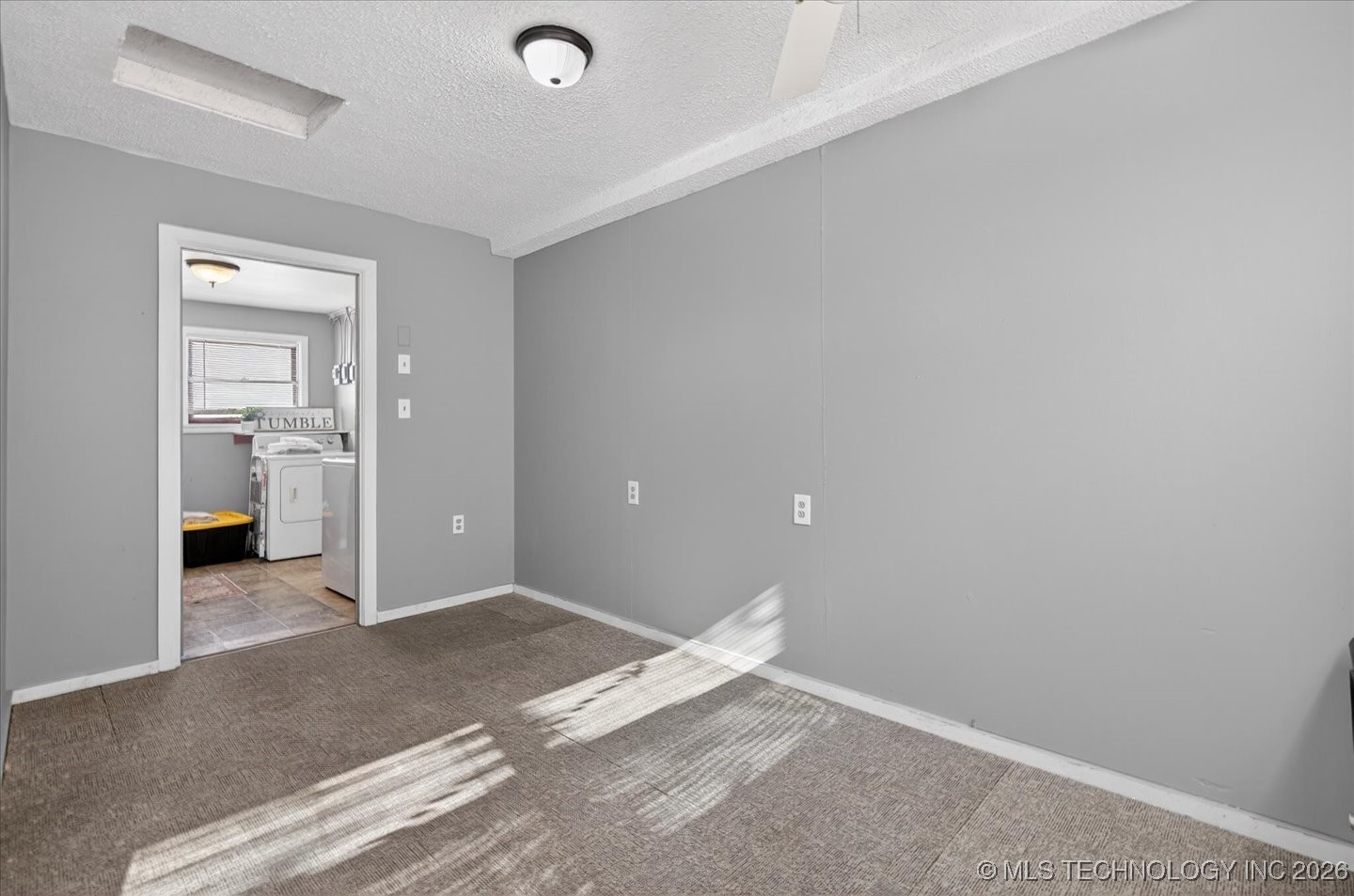 1635 S Maple Avenue Property Photo 16