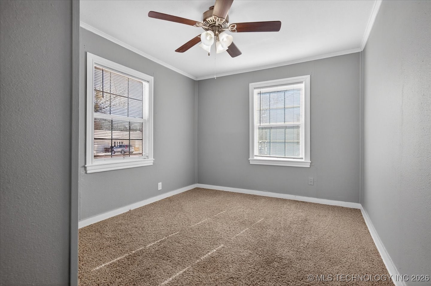 1635 S Maple Avenue Property Photo 21