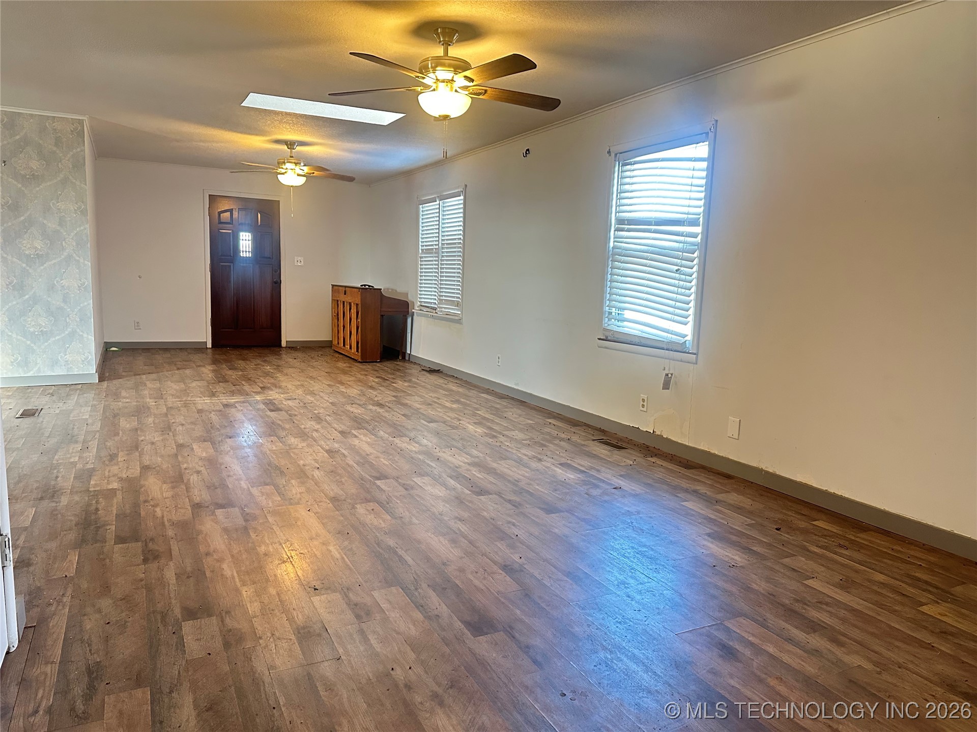 408184 Highway 266 Property Photo 4