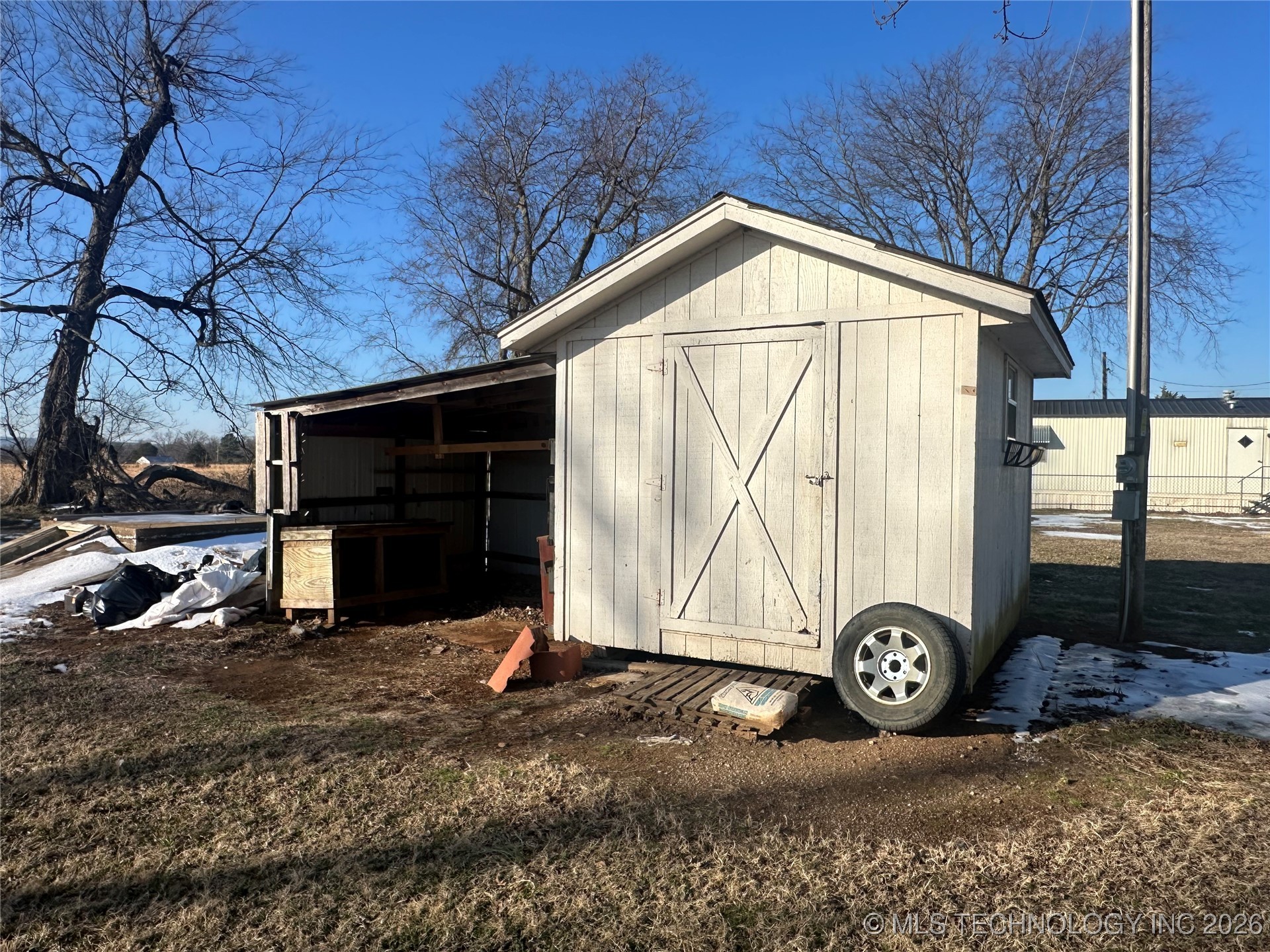 408184 Highway 266 Property Photo 16