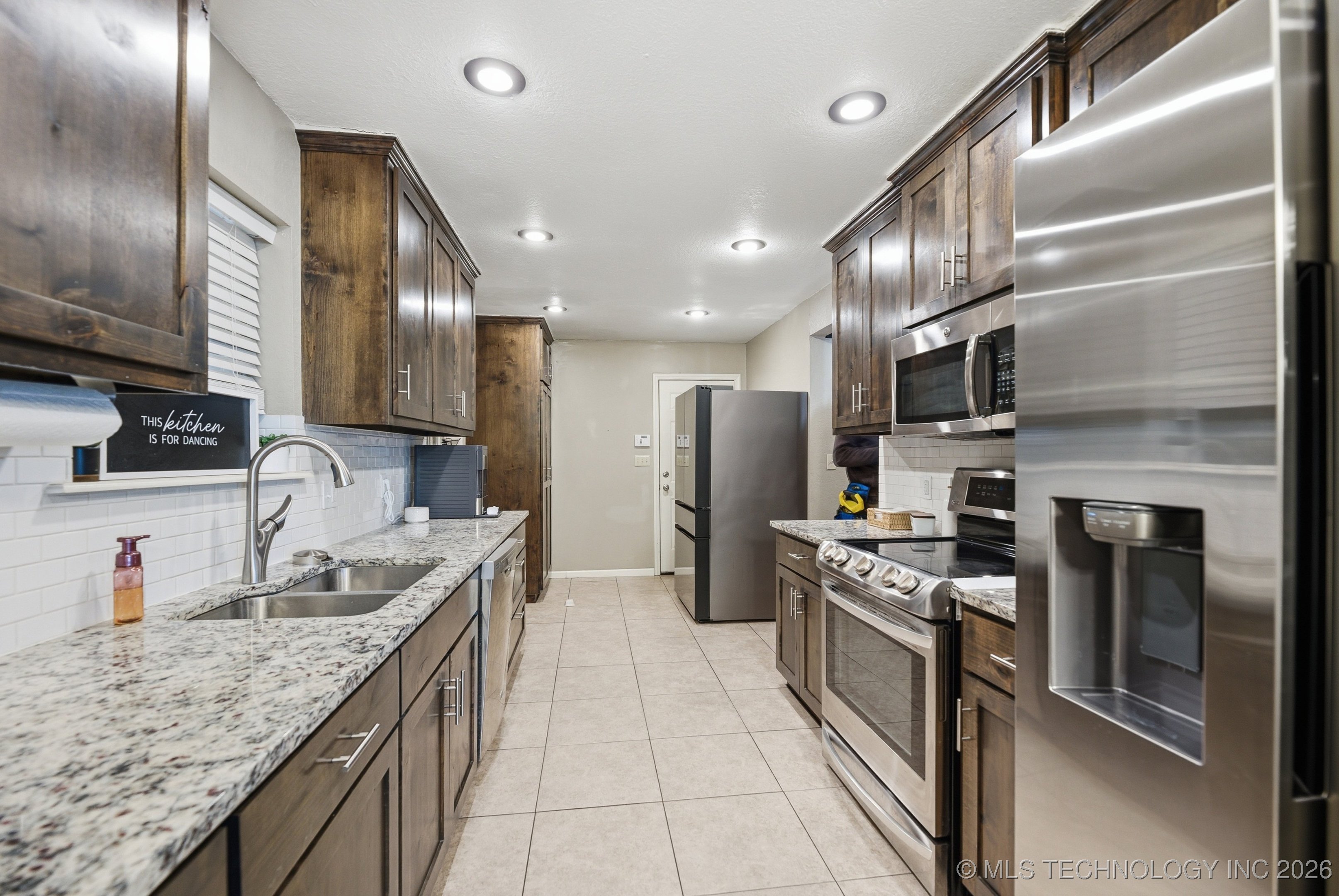 31919 E 61st Street S Property Photo 11