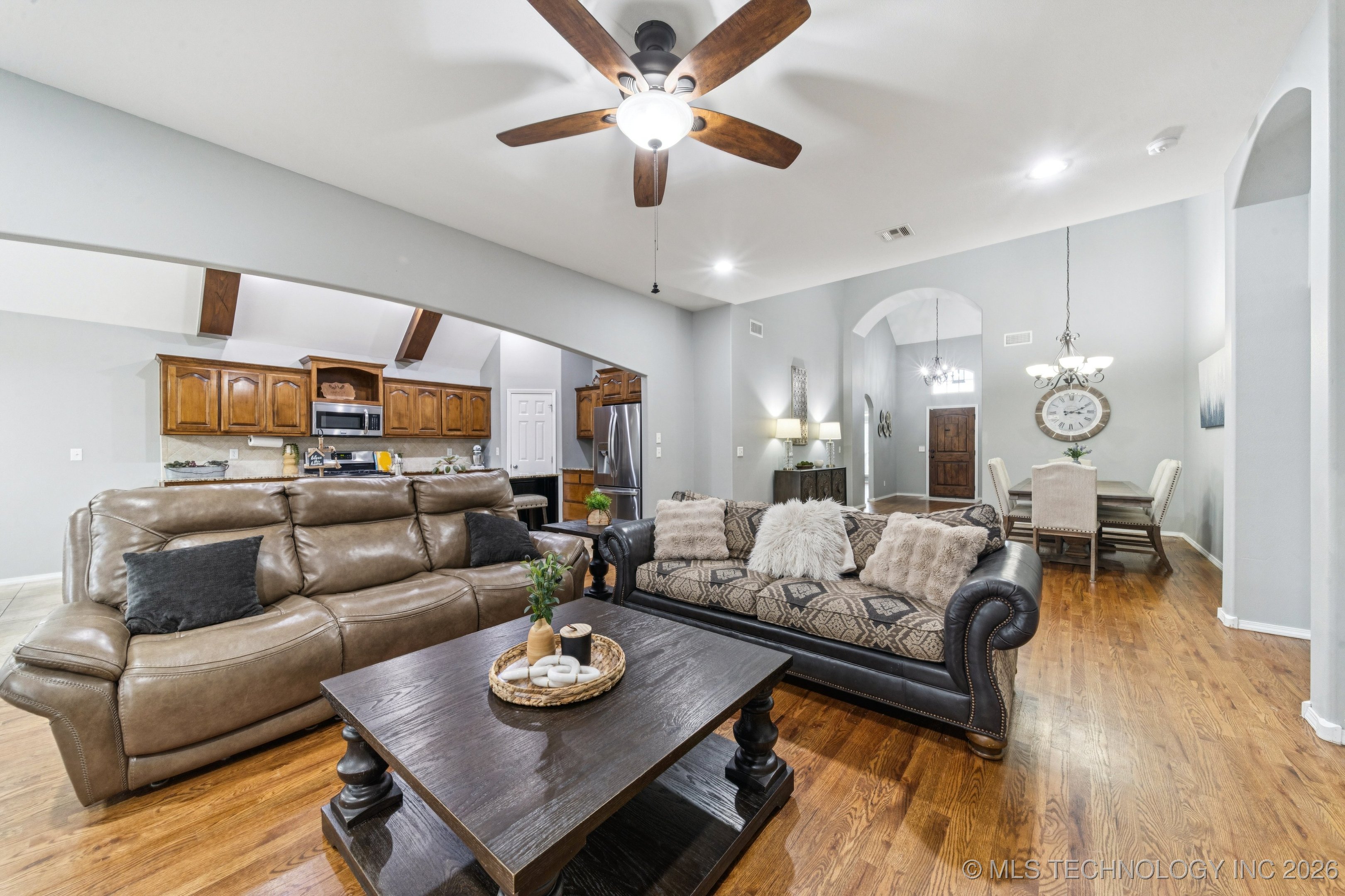 9314 N 93rd East Avenue Property Photo 4