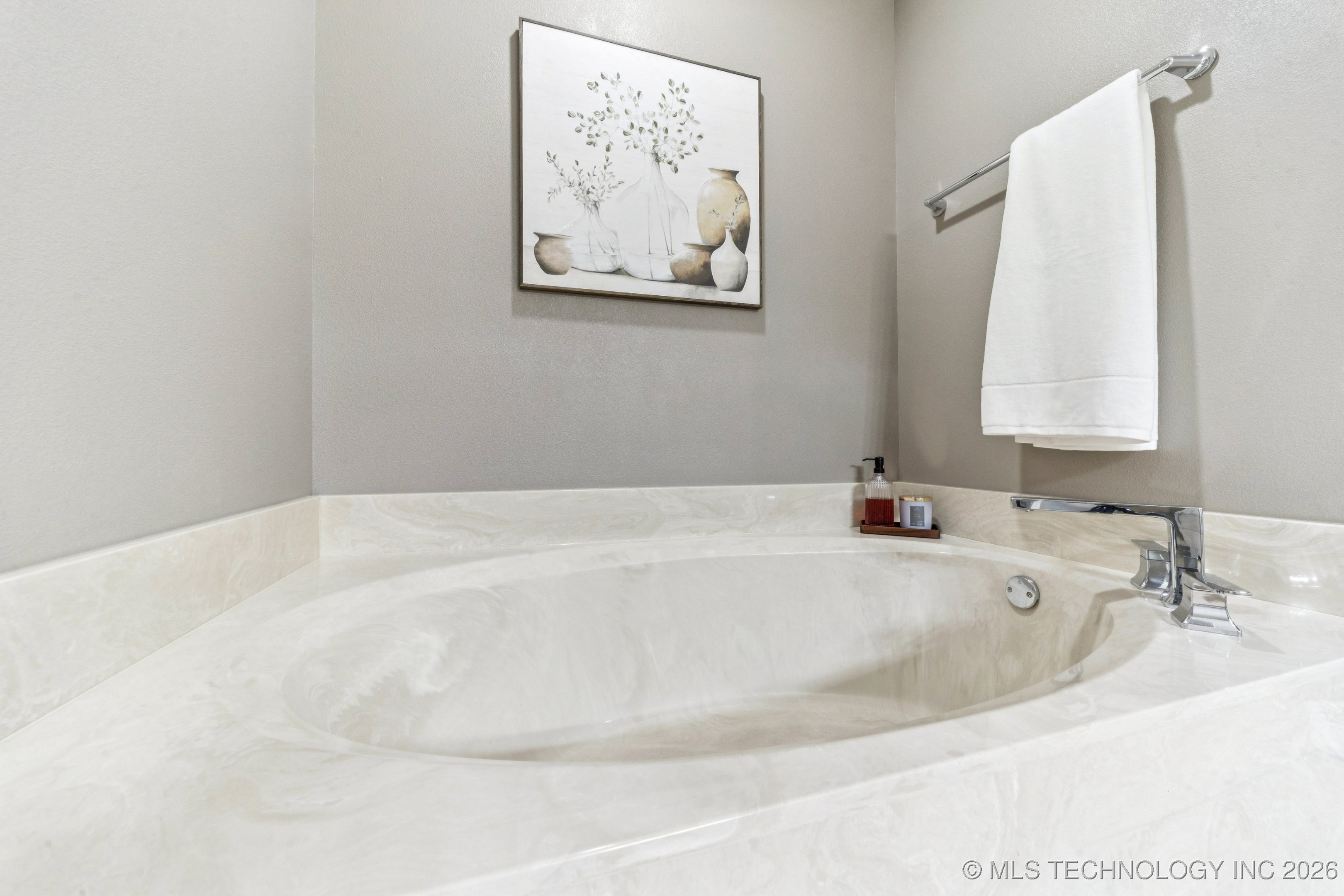 9314 N 93rd East Avenue Property Photo 23