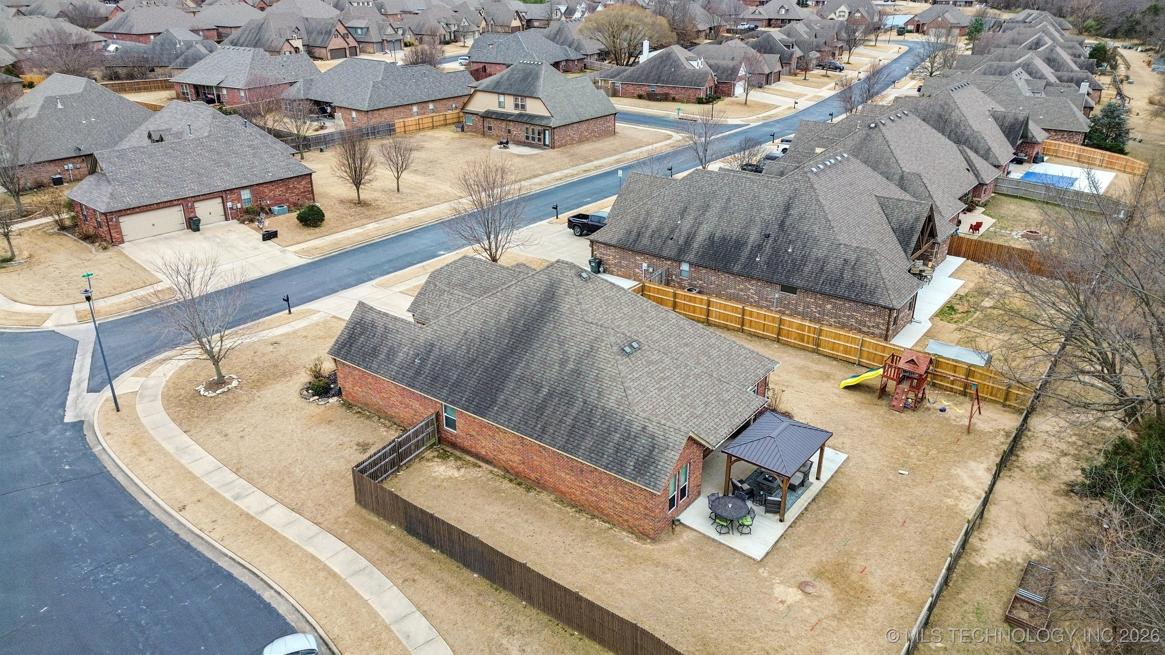 9314 N 93rd East Avenue Property Photo 34