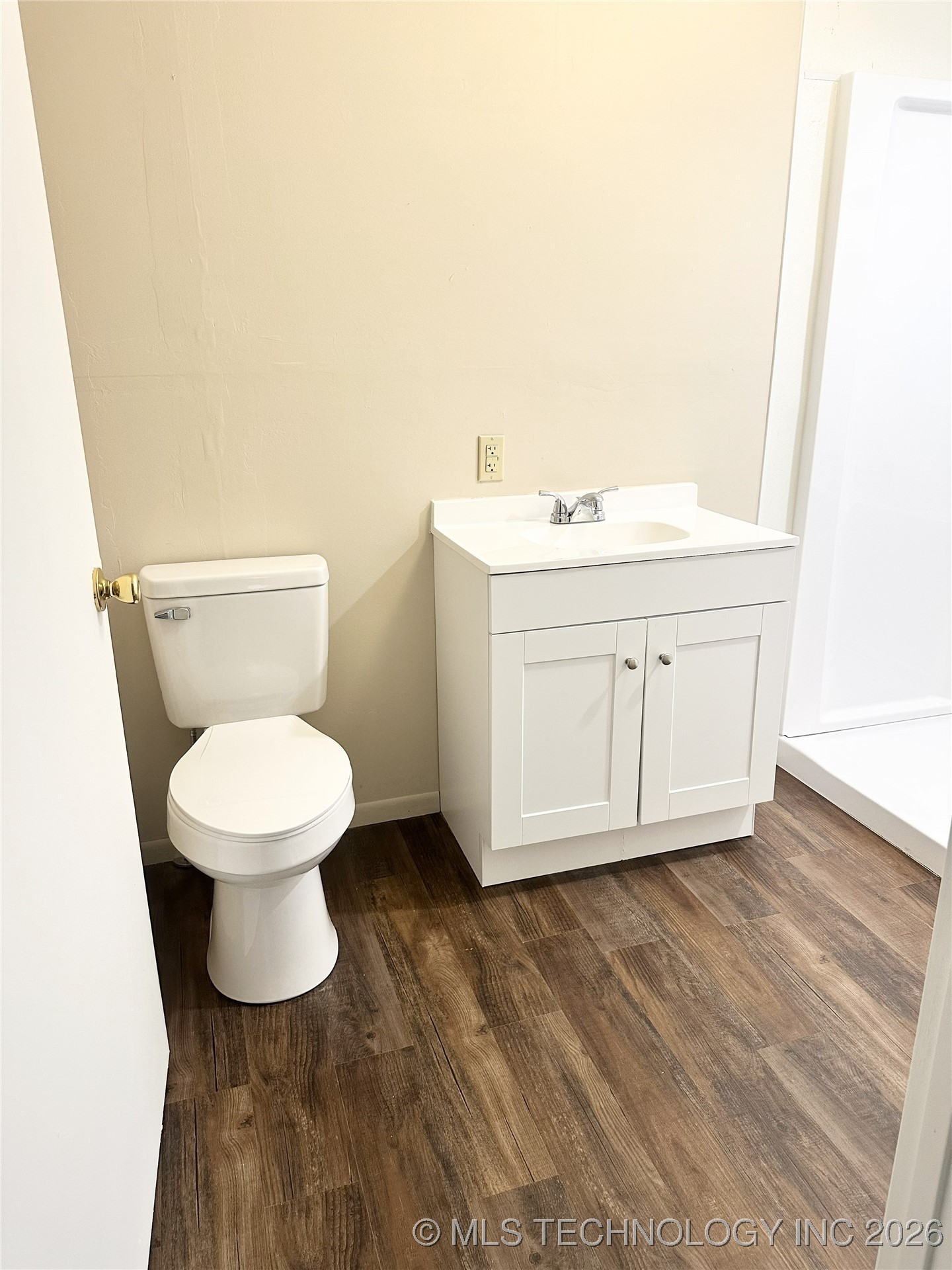 803 W Moore Street Property Photo 16