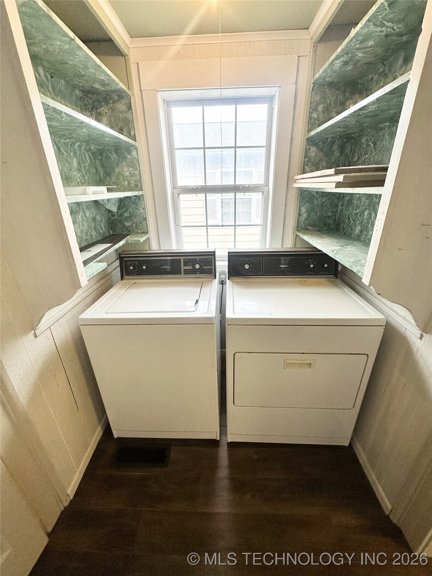 803 W Moore Street Property Photo 18