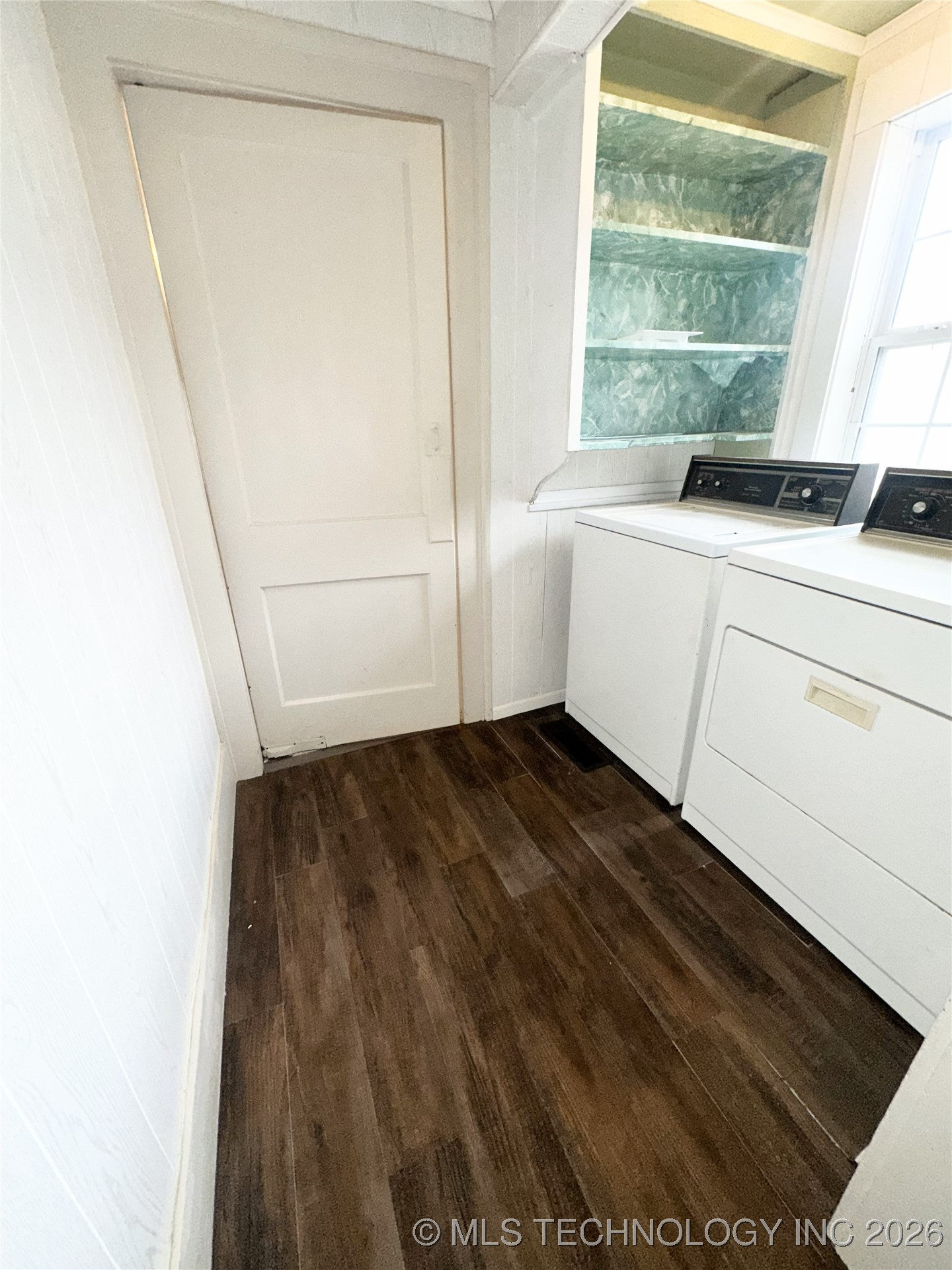 803 W Moore Street Property Photo 27