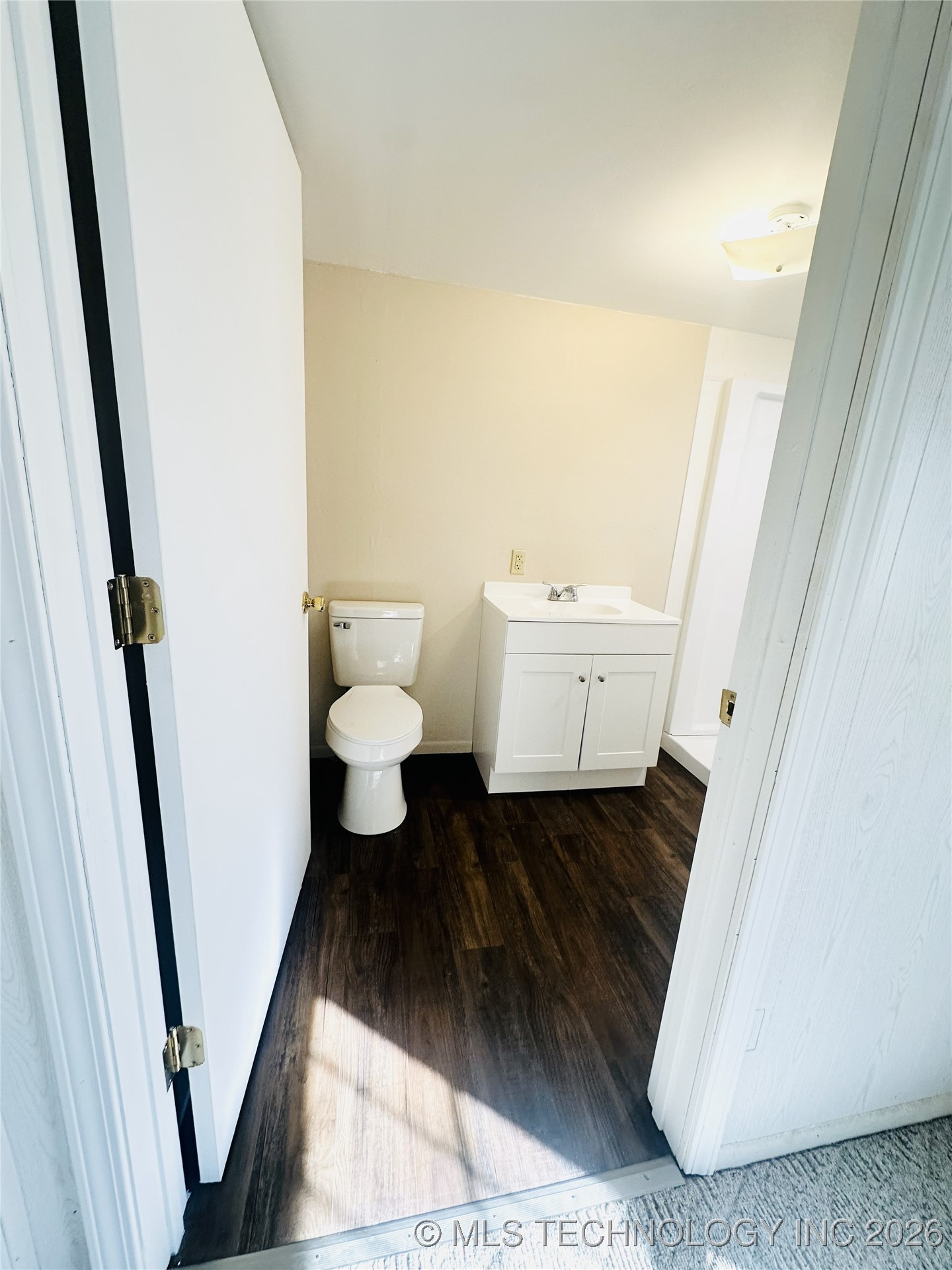 803 W Moore Street Property Photo 31