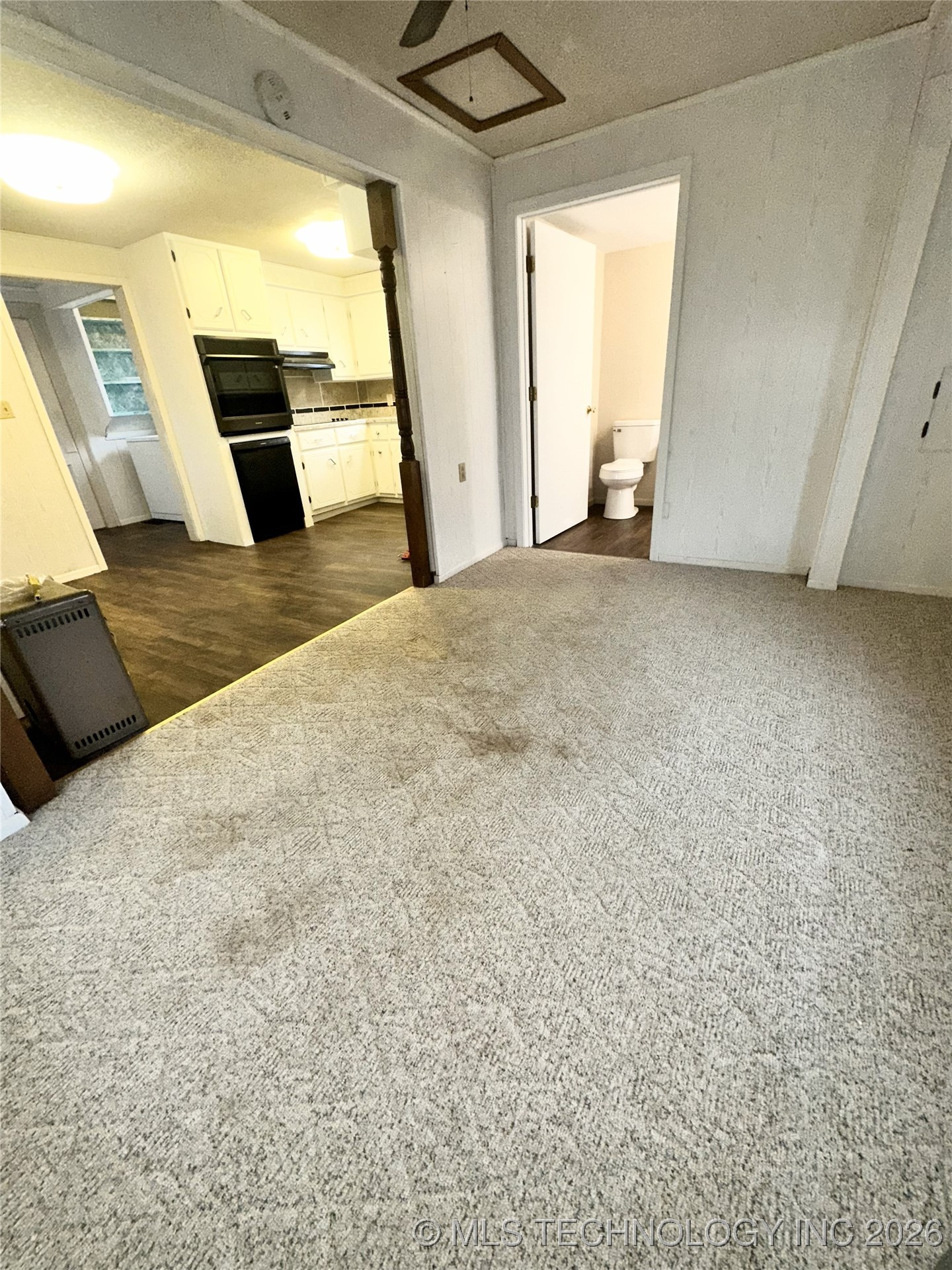 803 W Moore Street Property Photo 38